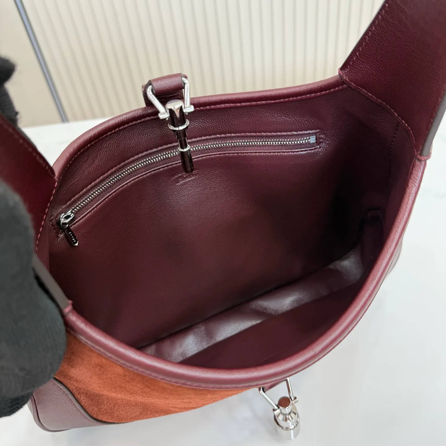 Классические Сумки Женские Gucci 17366995