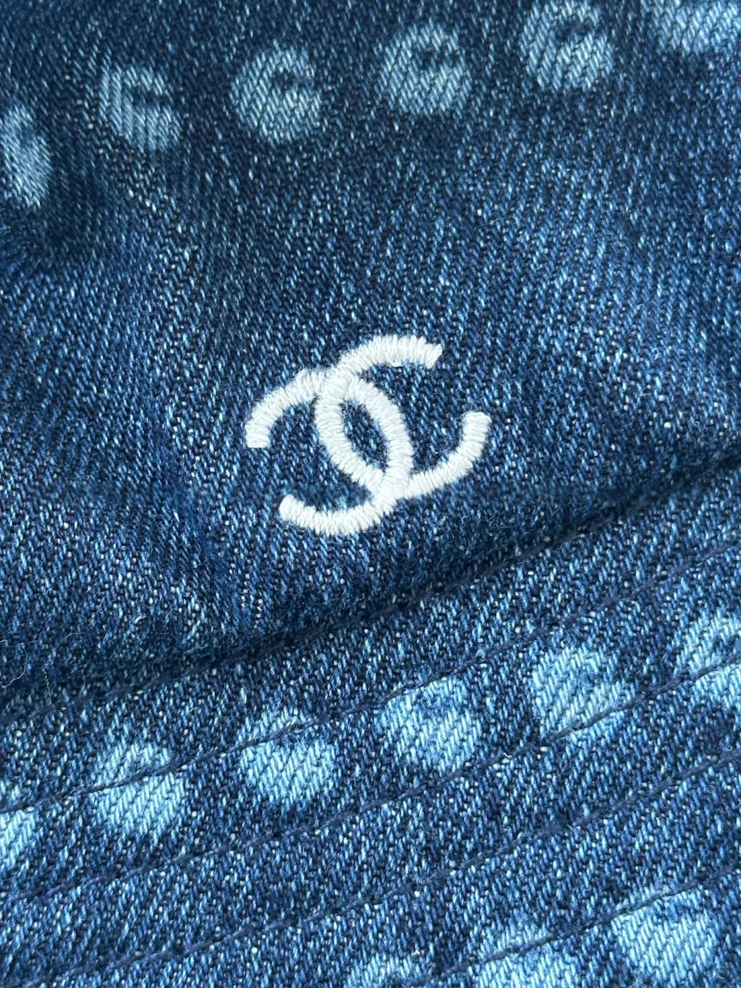 Головные Уборы Chanel 3018433