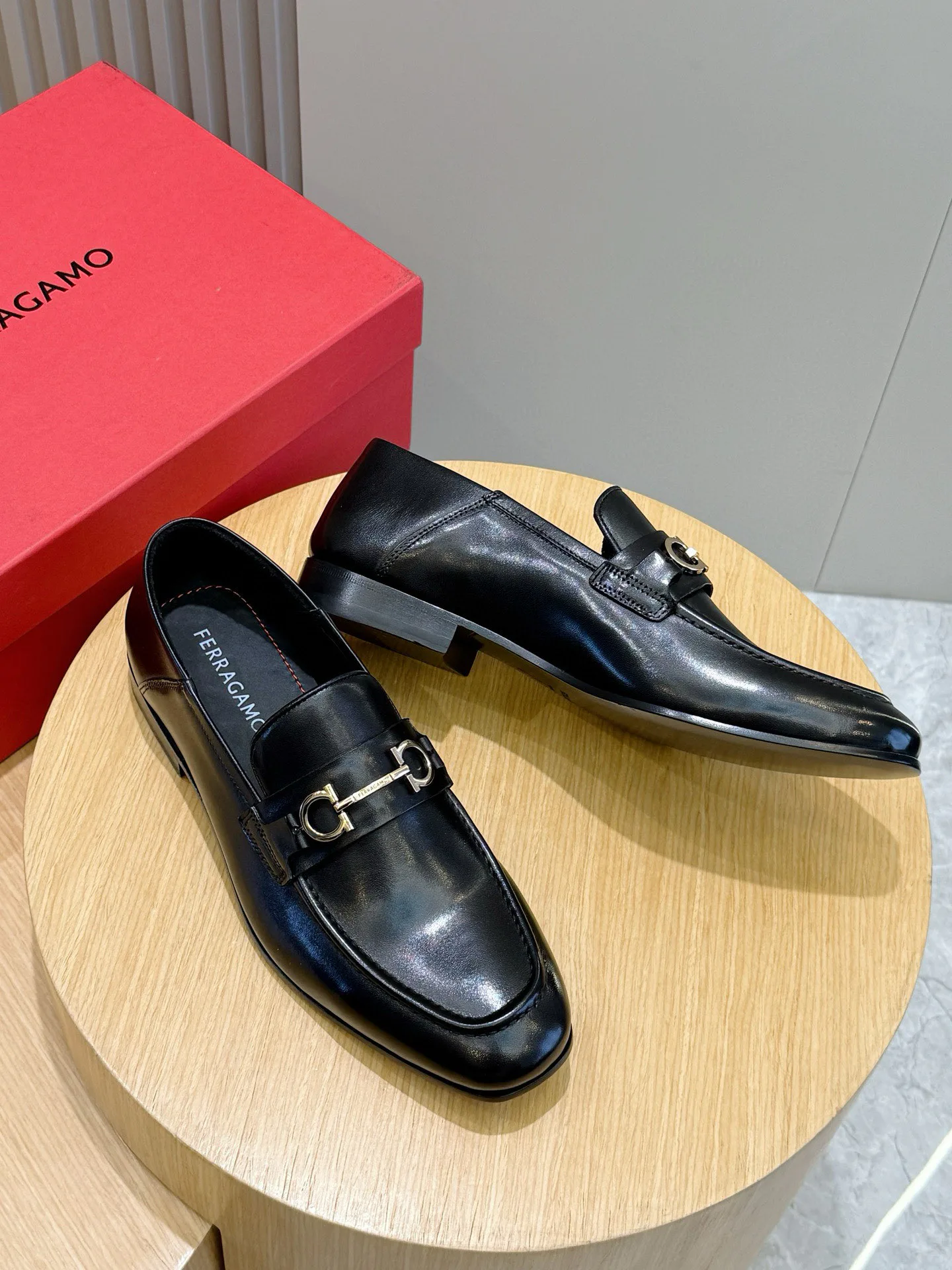 Лоферы И Туфли Мужские Salvatore Ferragamo 19236461