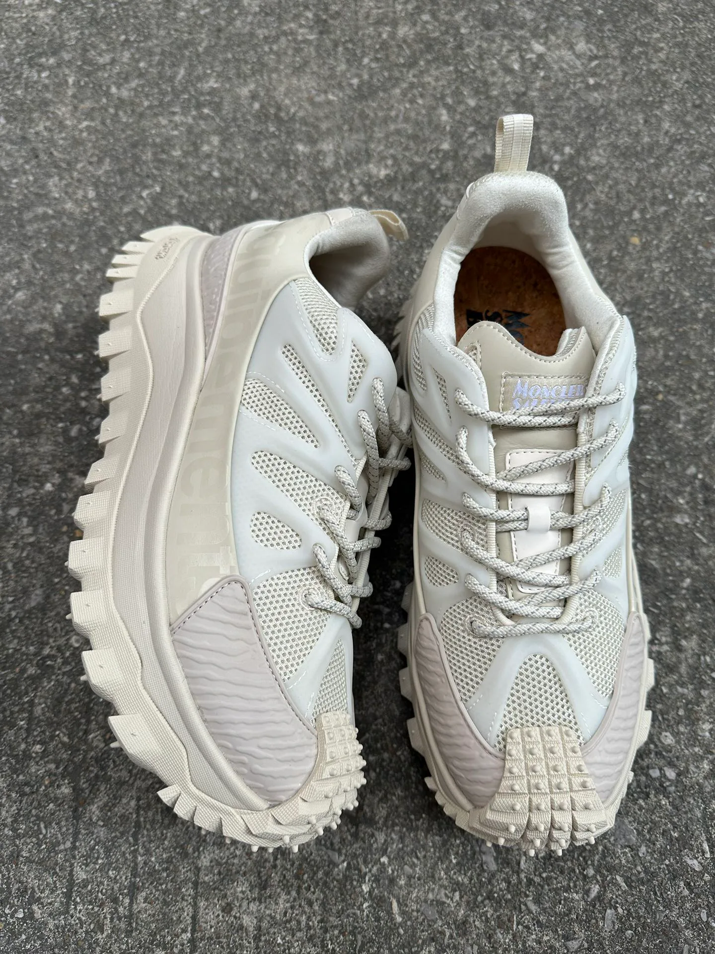 Кроссовки Женские Moncler 1570589