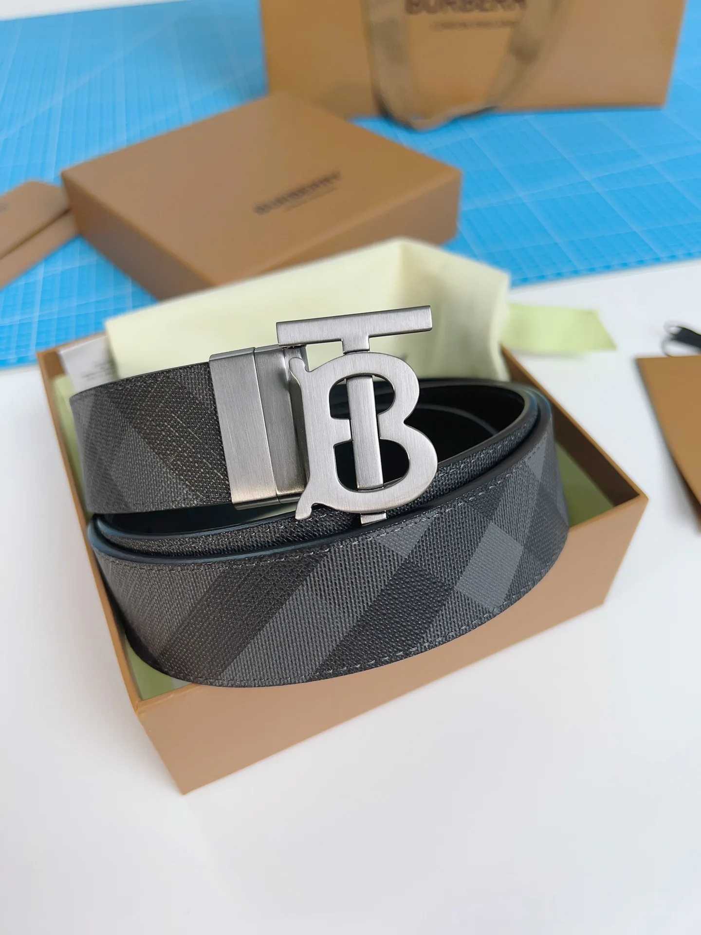 Ремни Burberry 35899