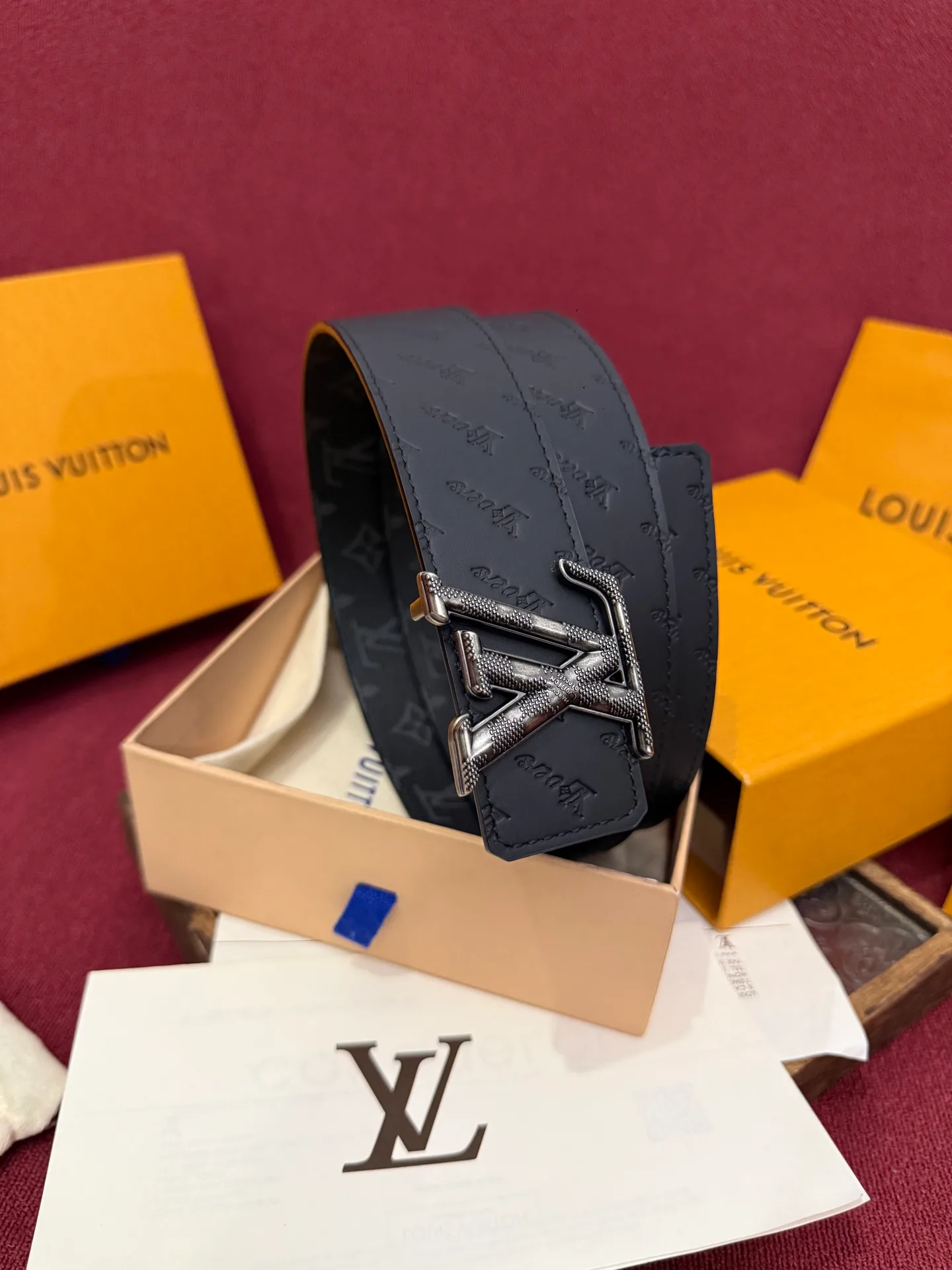 Ремни Louis Vuitton 14563659