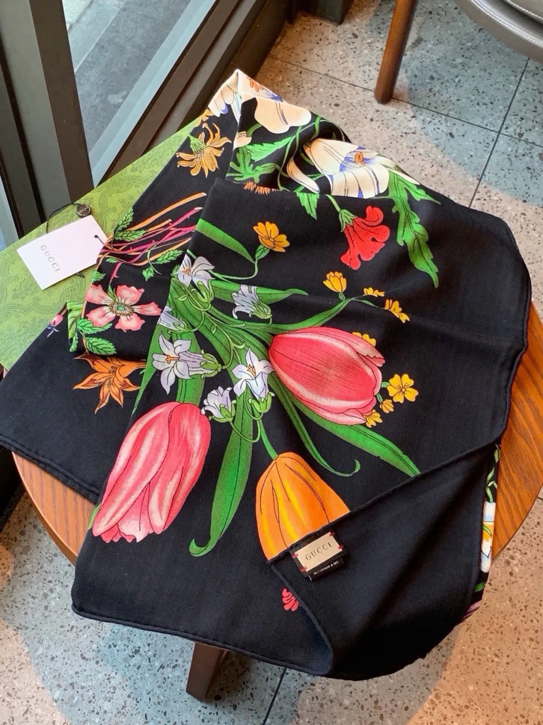 Платки Gucci 18322226