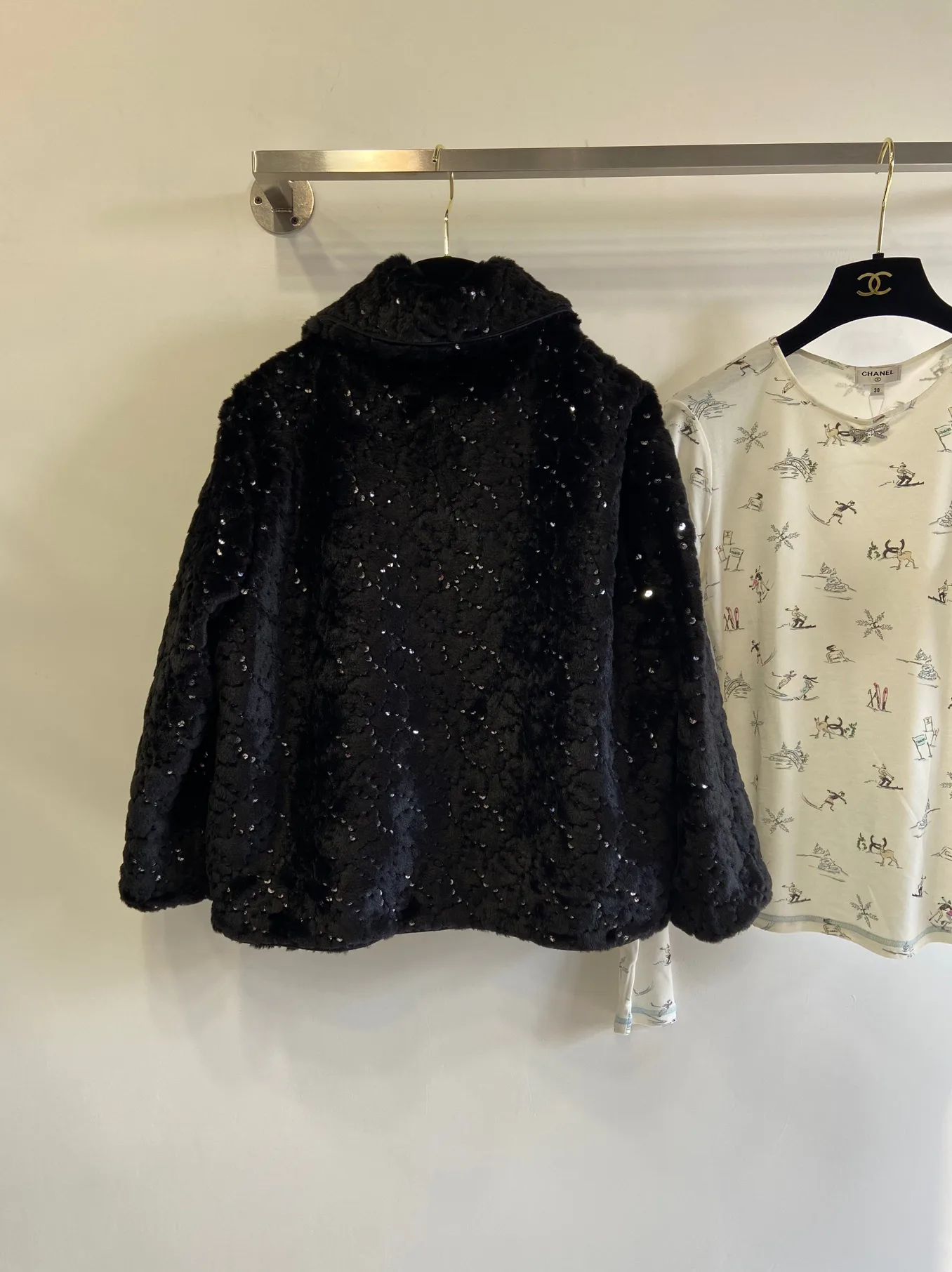 Куртки И Пуховики Женские Chanel 909556