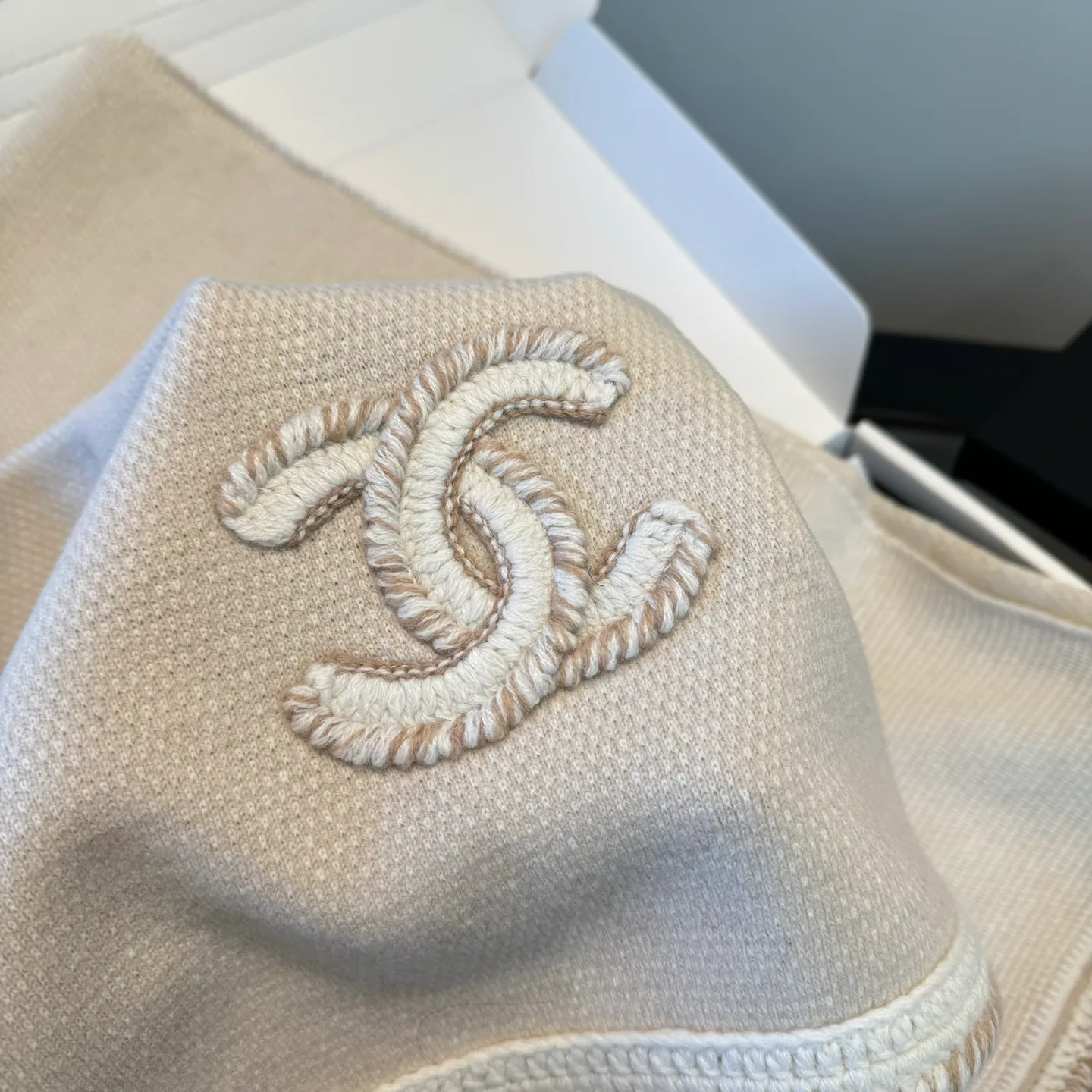 Шарфы Chanel 412340