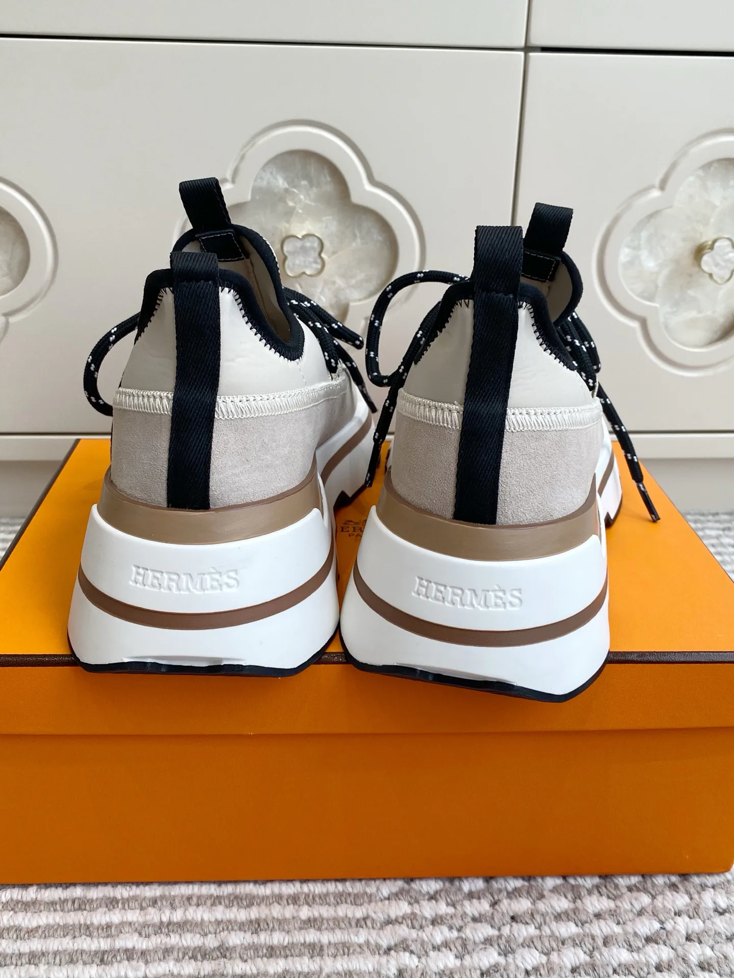 Кроссовки Мужские Hermes 17527387