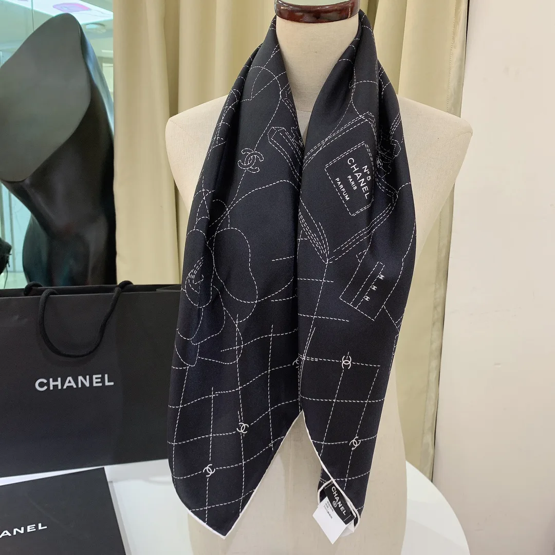 Платки Chanel 5021522
