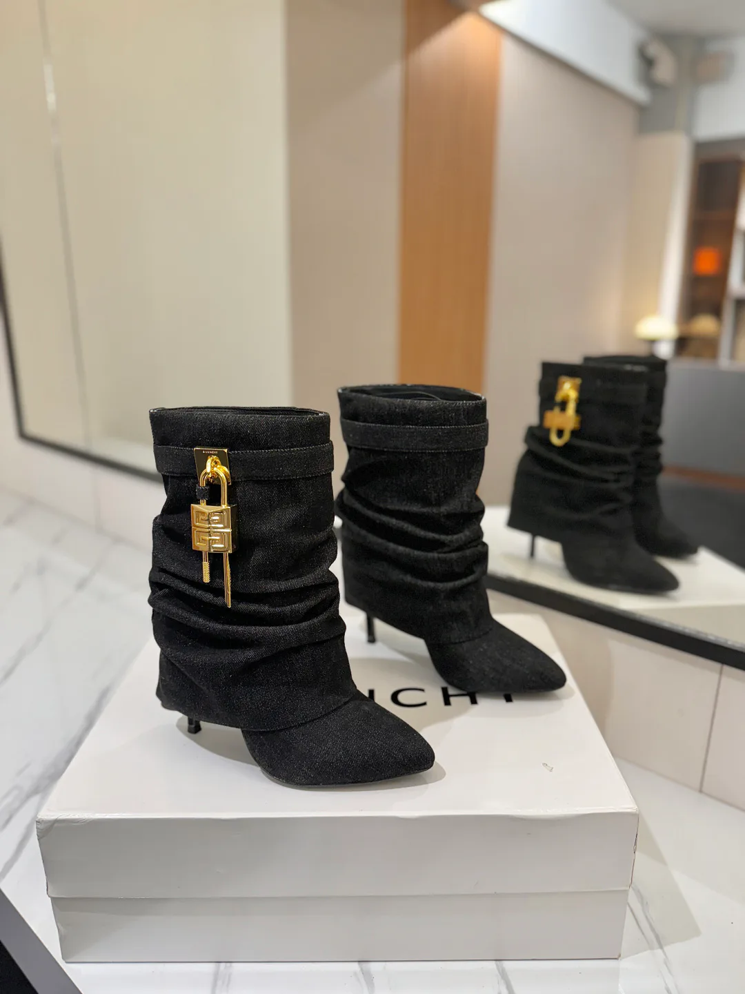 Ботильоны Женские Givenchy 401155