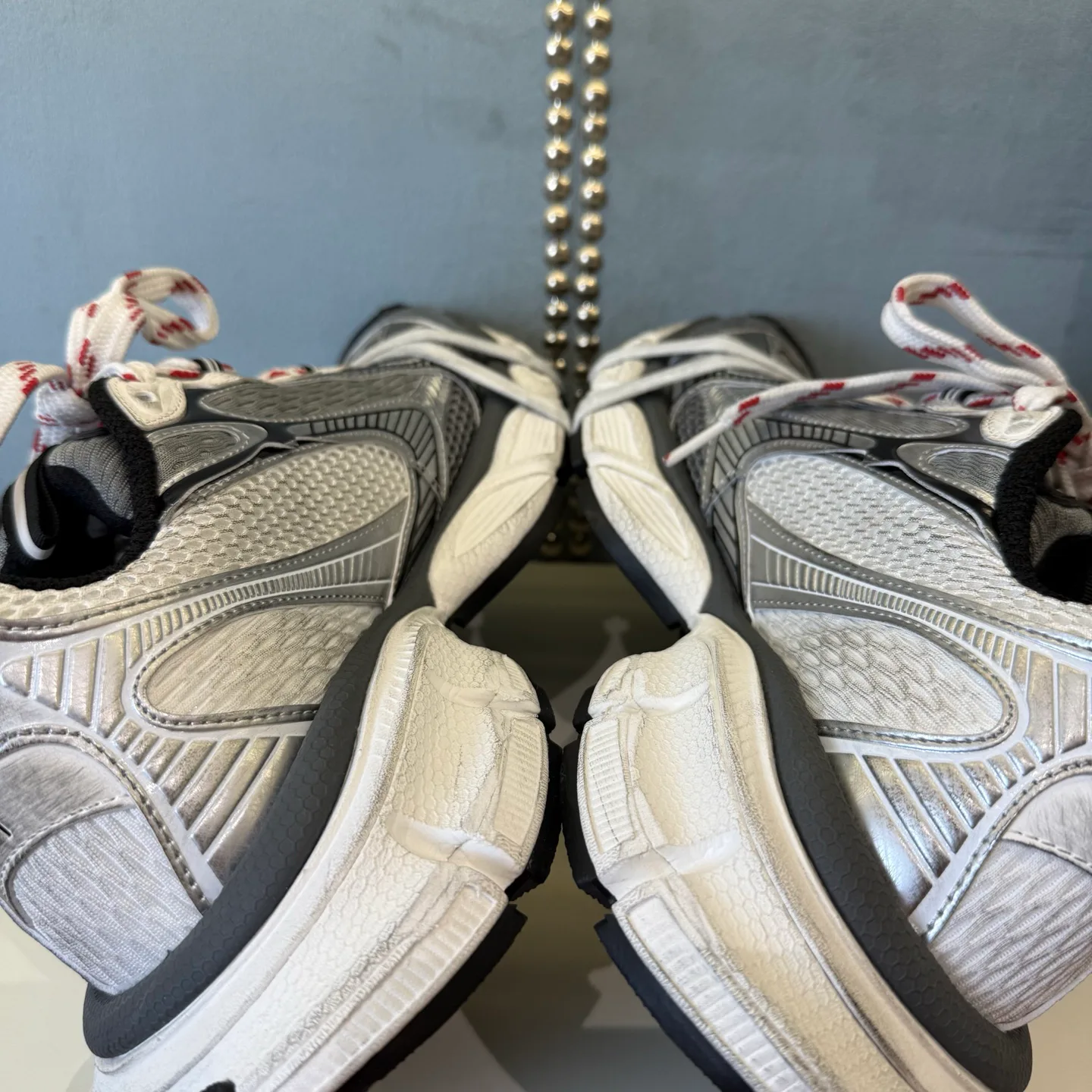 Кроссовки Женские Balenciaga 10997392