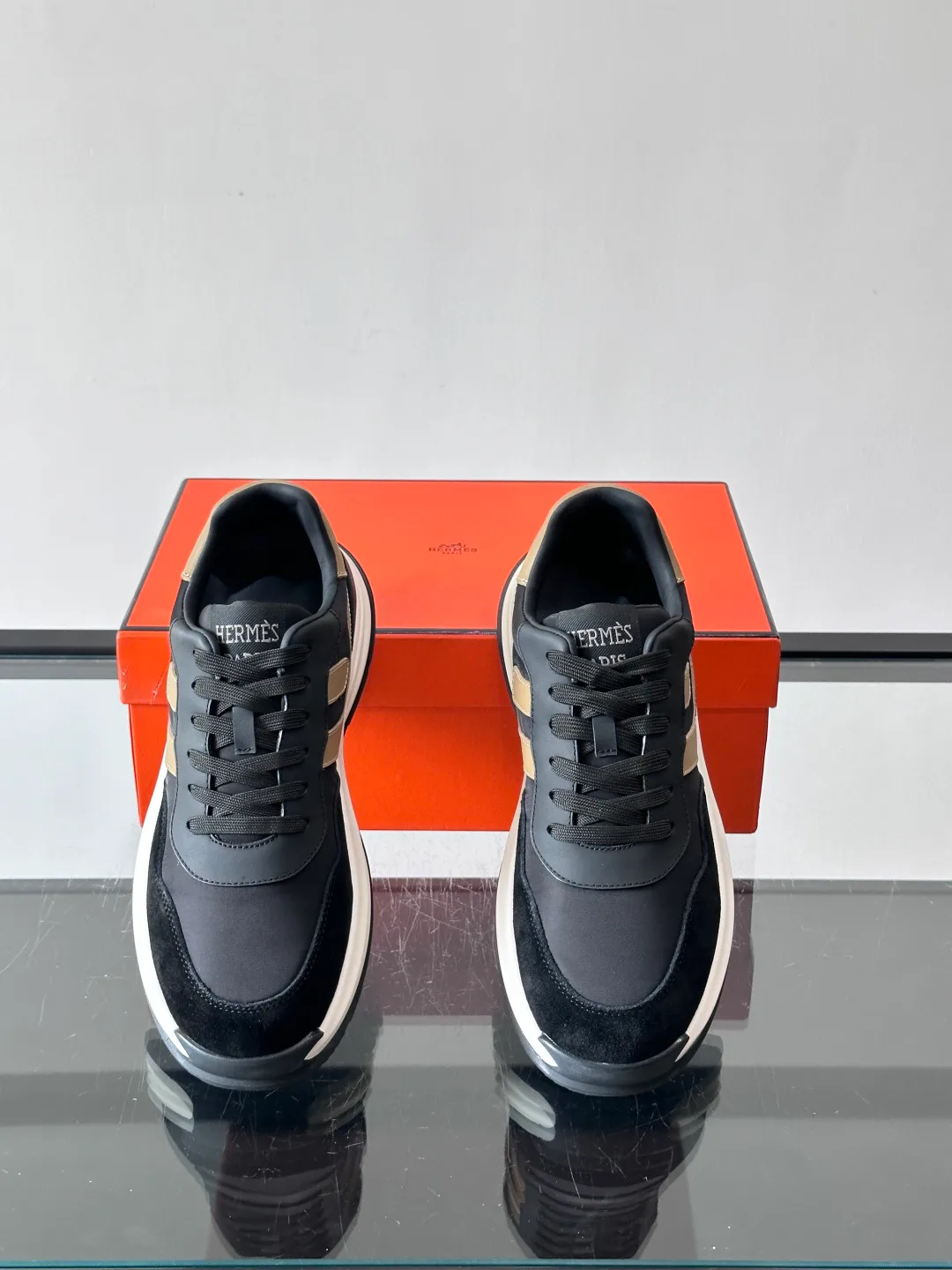 Кроссовки Мужские Hermes 11584902