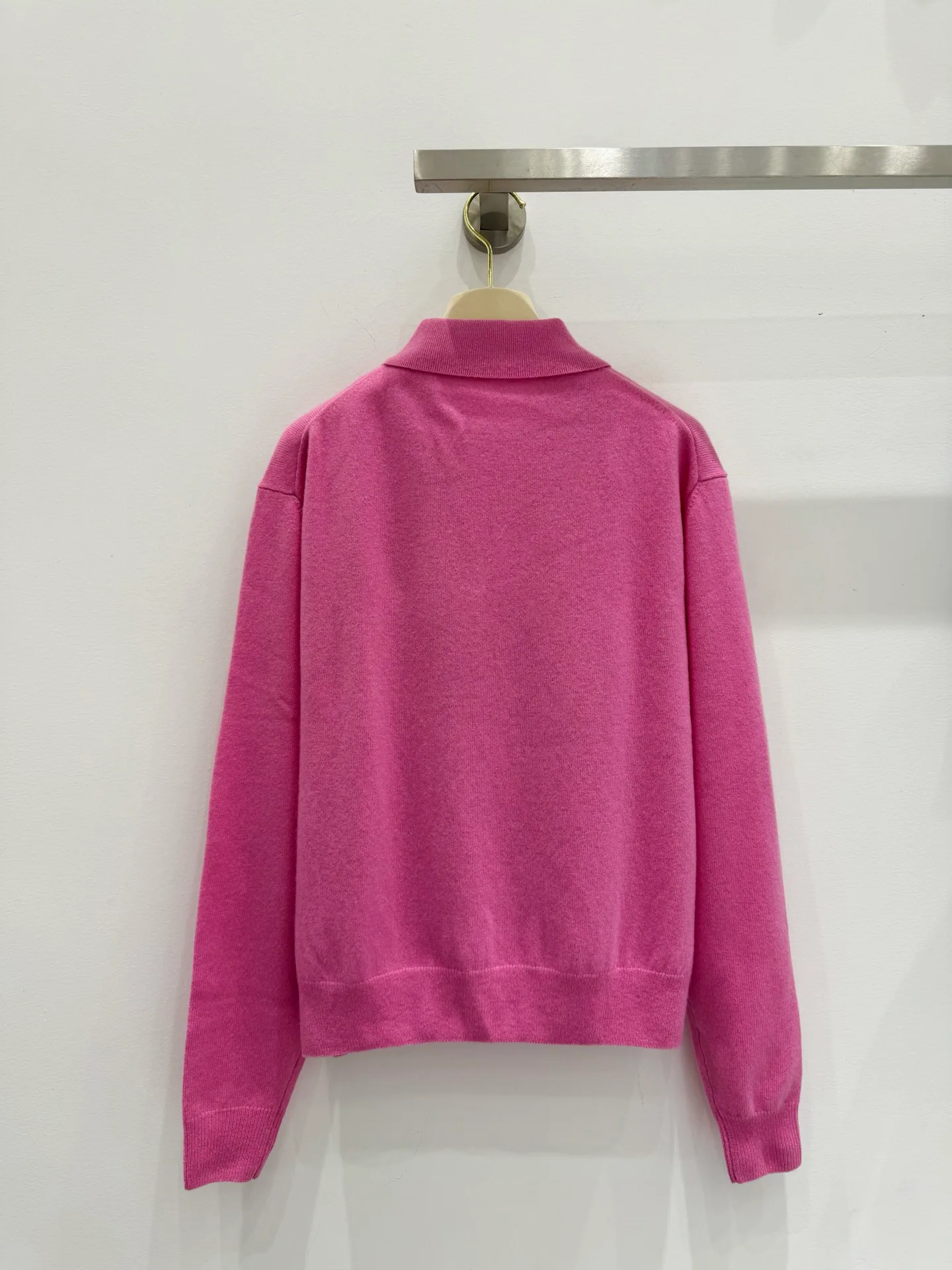 Свитеры Женские Miu Свитеры Женские Miu