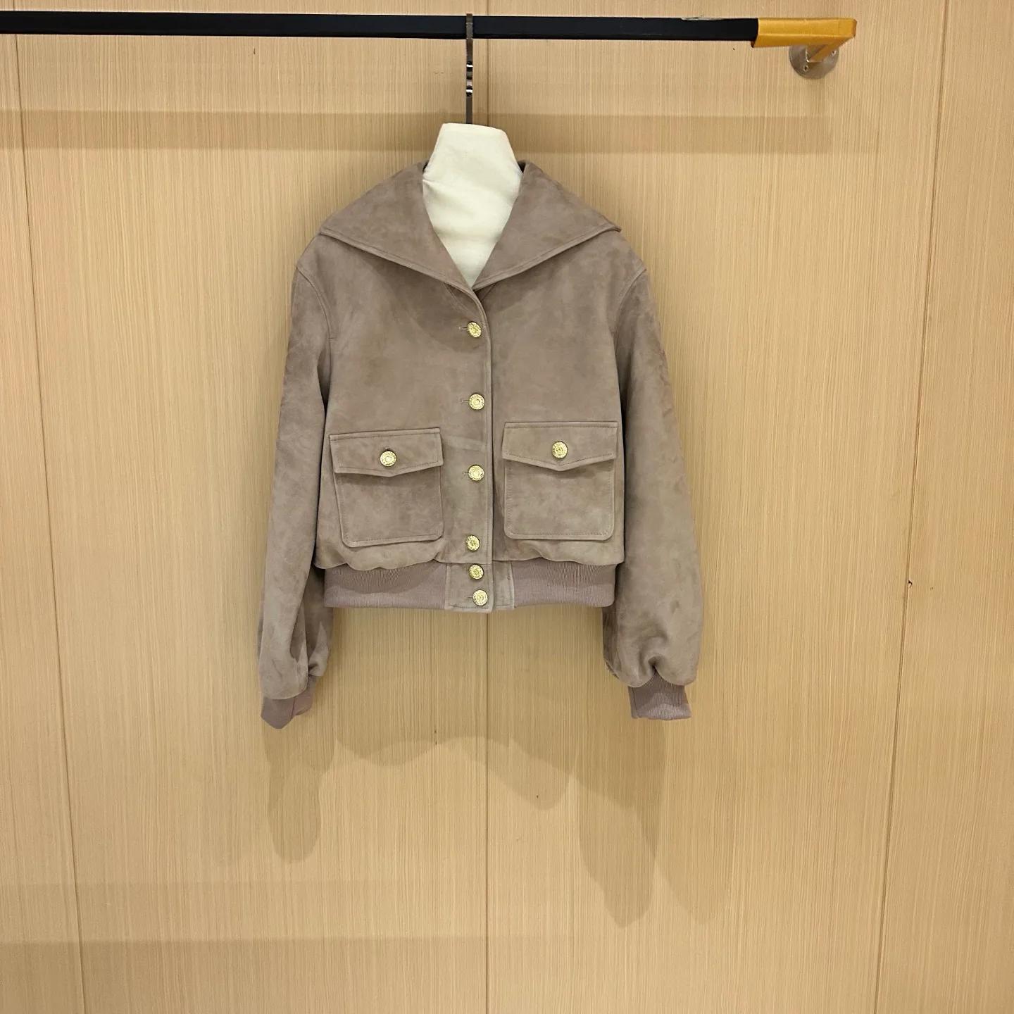 Кожаные Куртки И Дублёнки Женские Chanel 11452826