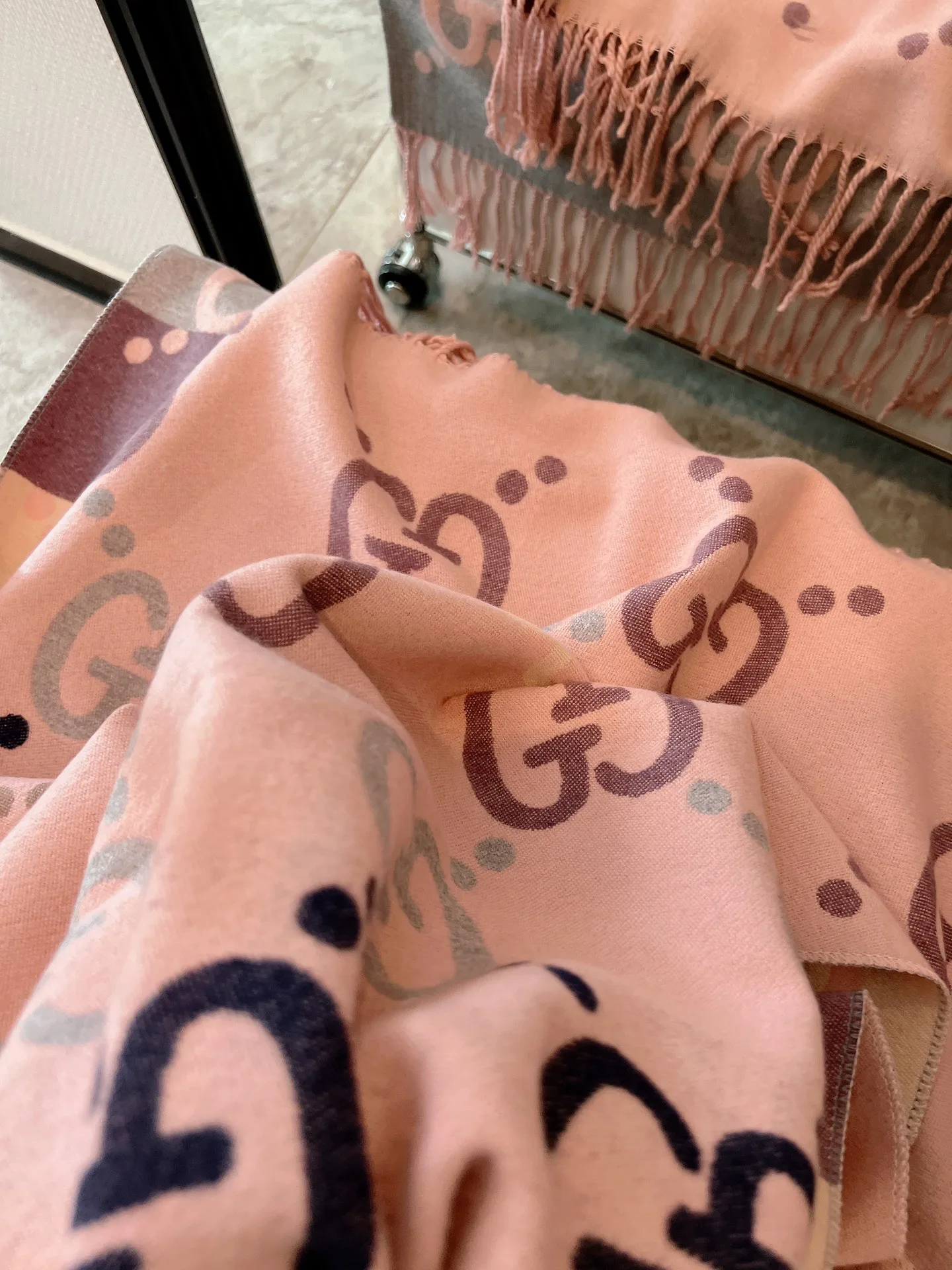 Шарфы Gucci 184248