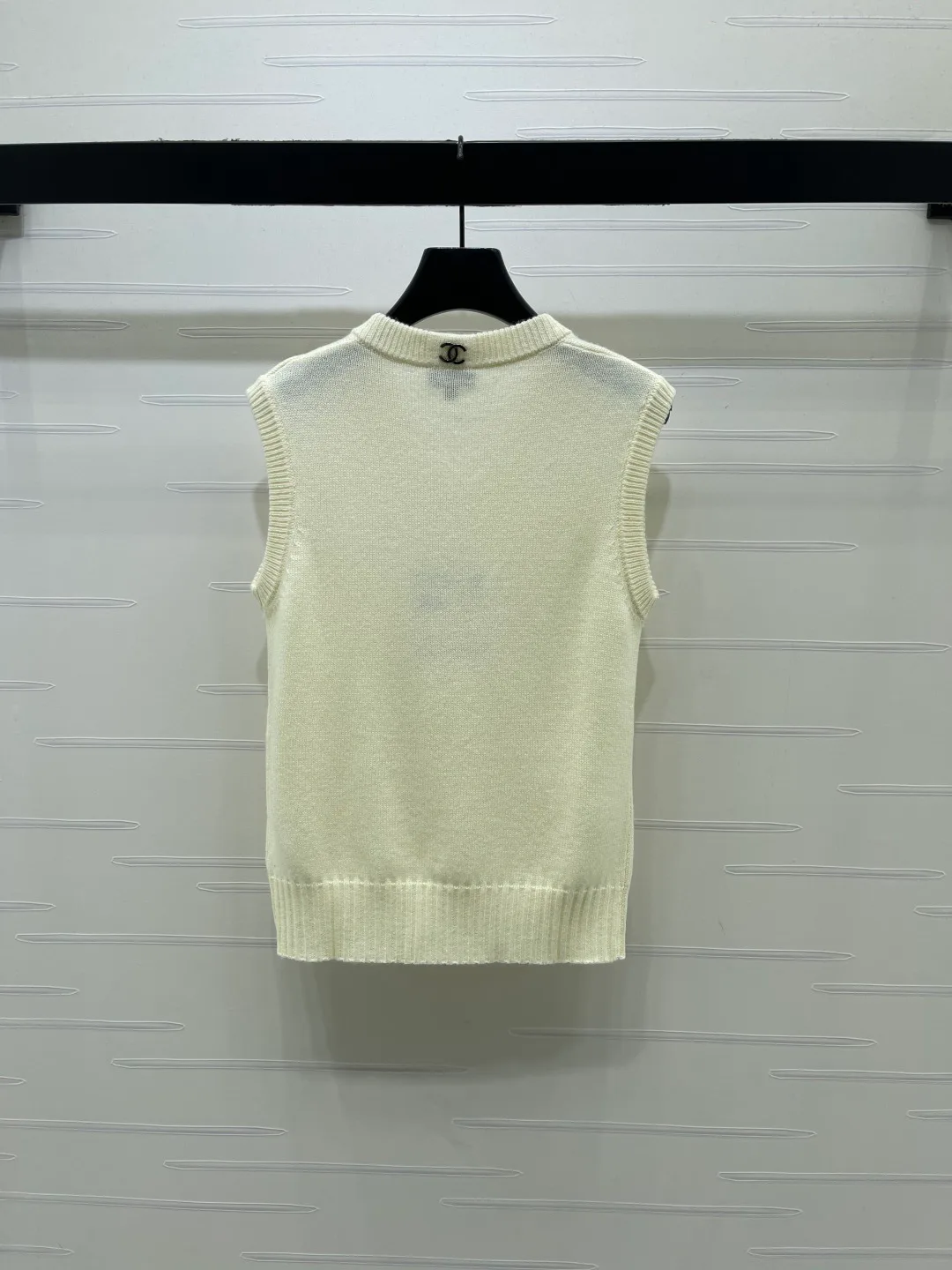 Жилеты Женские Chanel 16864191