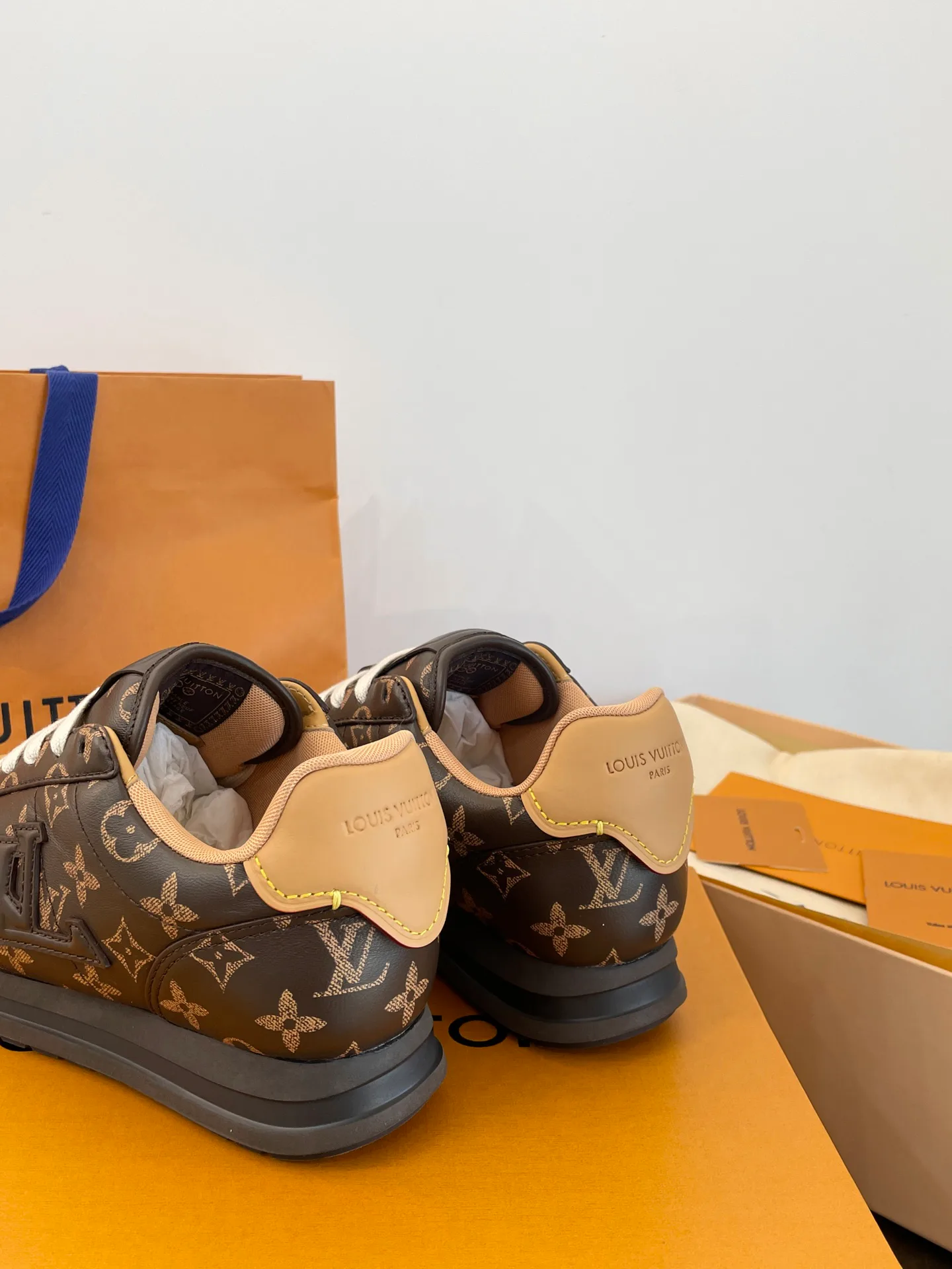 Кроссовки Женские Louis Vuitton 583316