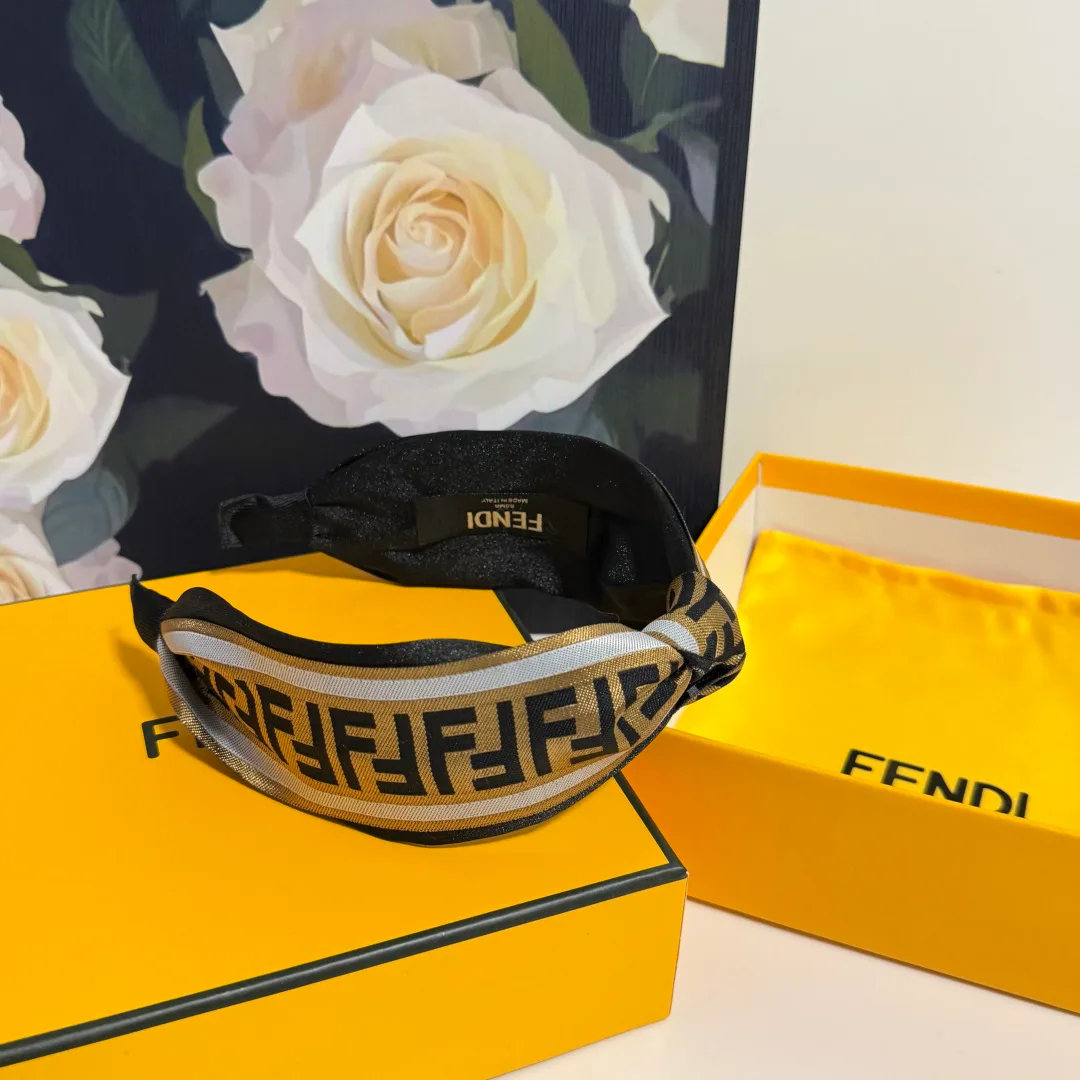 Головные Уборы Fendi 11469175