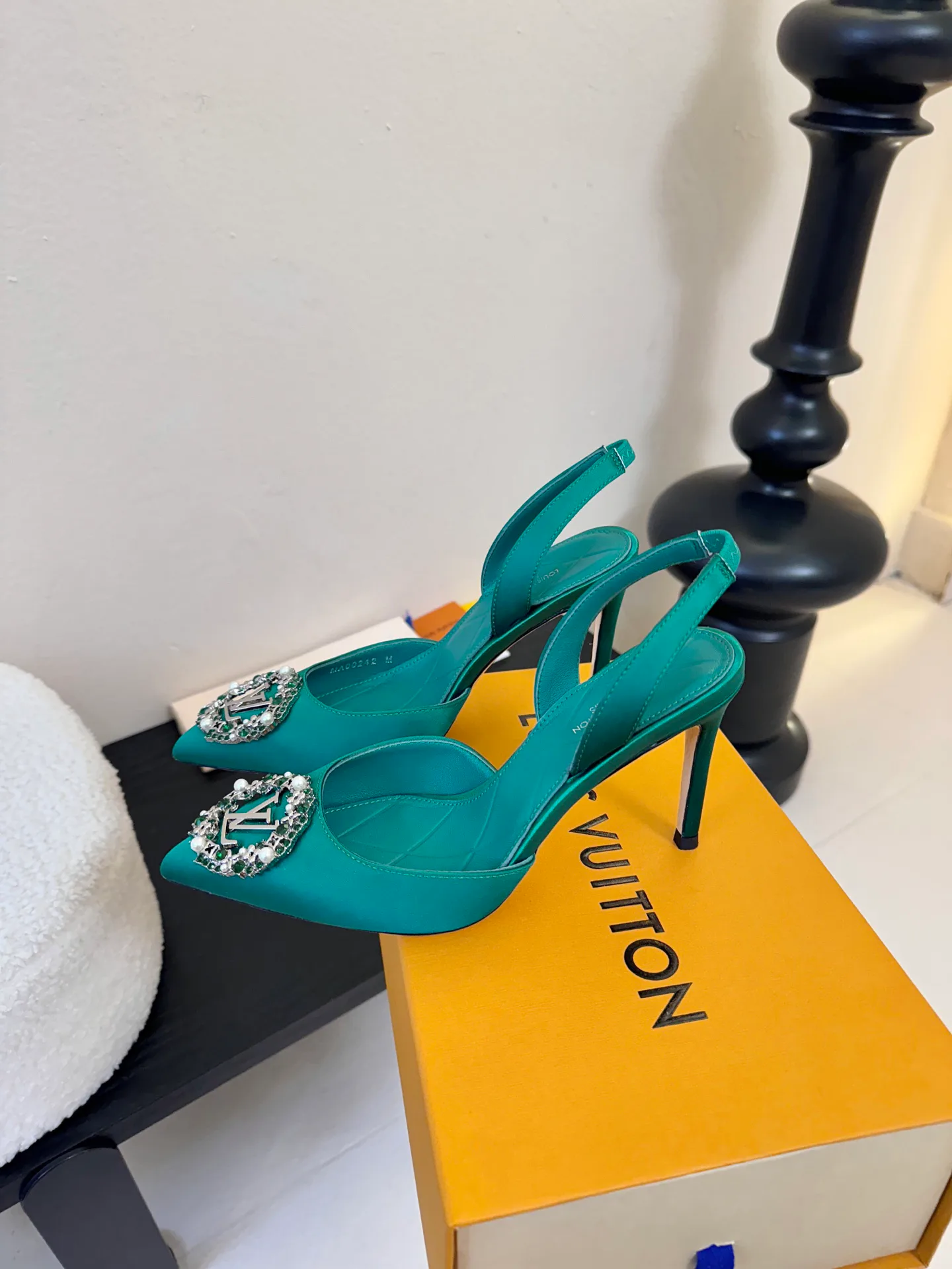 Босоножки Женские Louis Vuitton 2169010