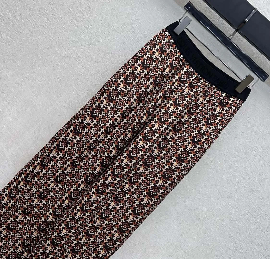 Брюки Женские Louis Vuitton 11049540