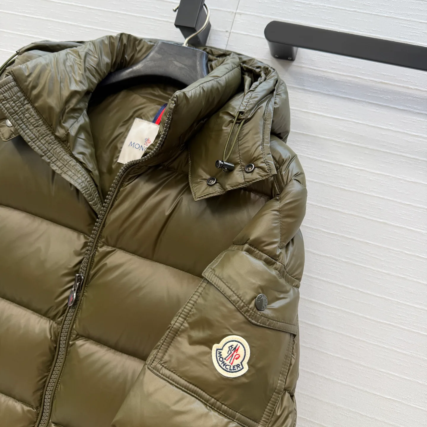 Куртки И Пуховики Женские Moncler 18184282