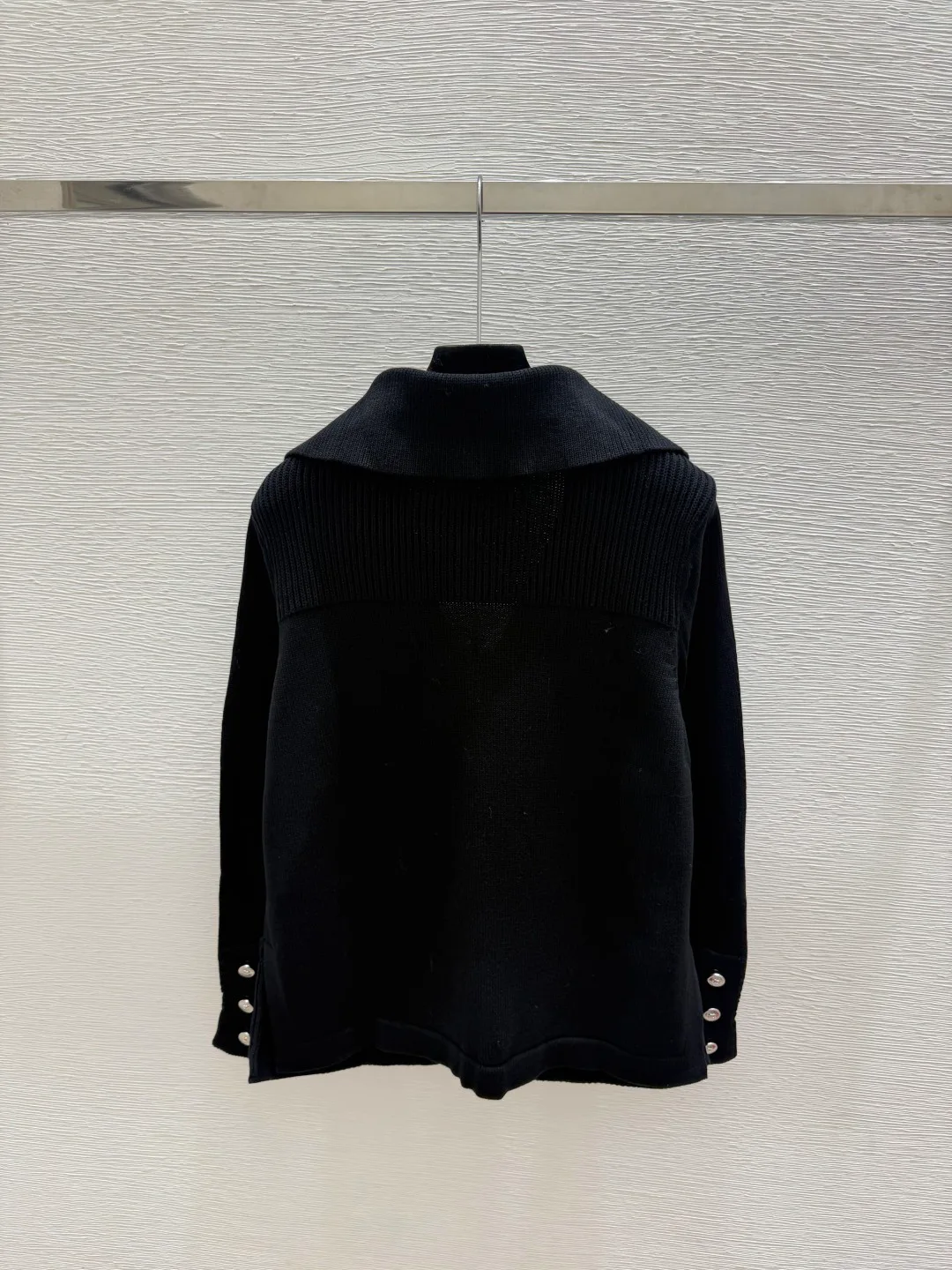 Джемперы И Свитеры Женские Chanel 18727304