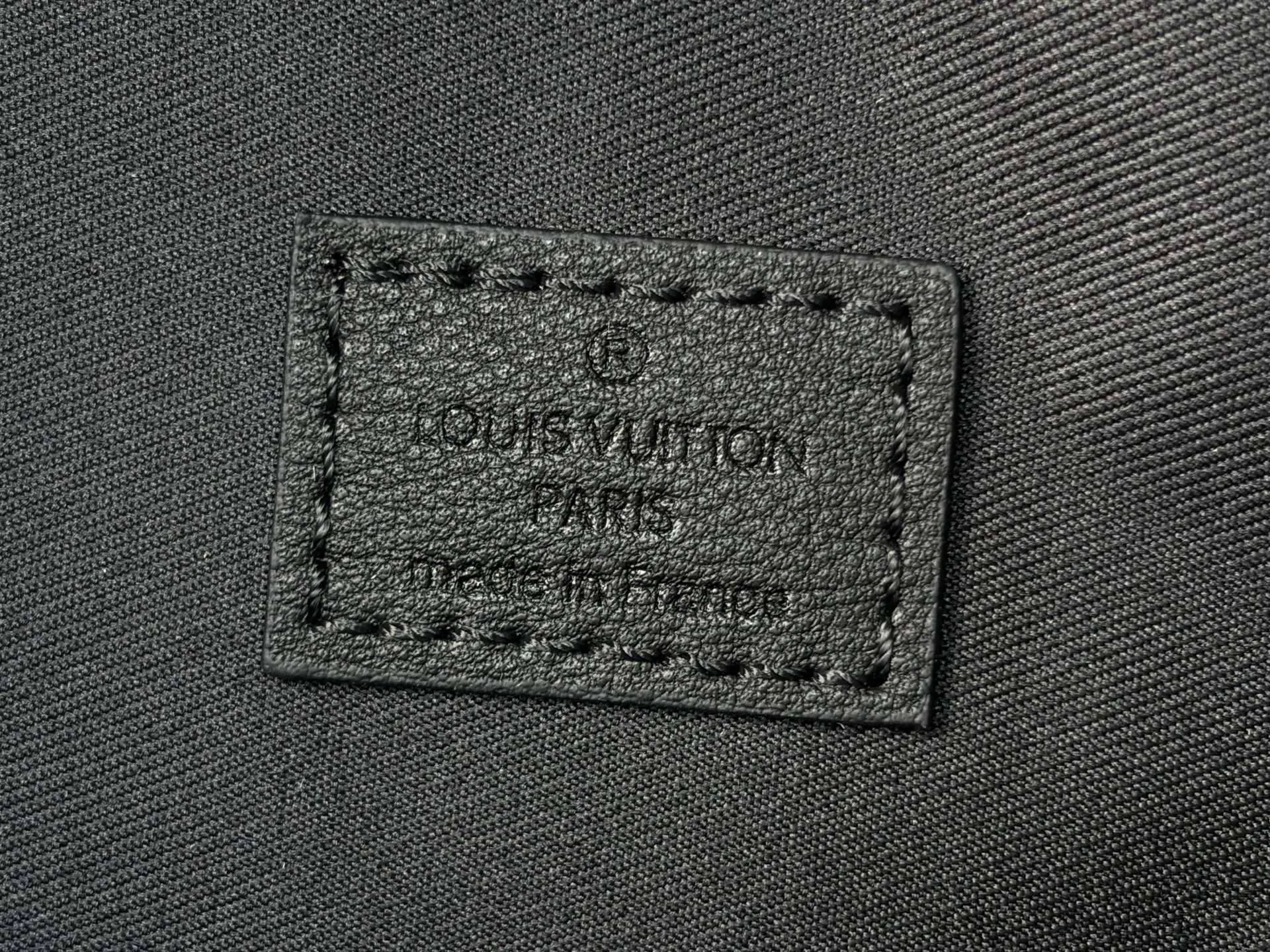 Рюкзаки Женские Louis Vuitton 14901894