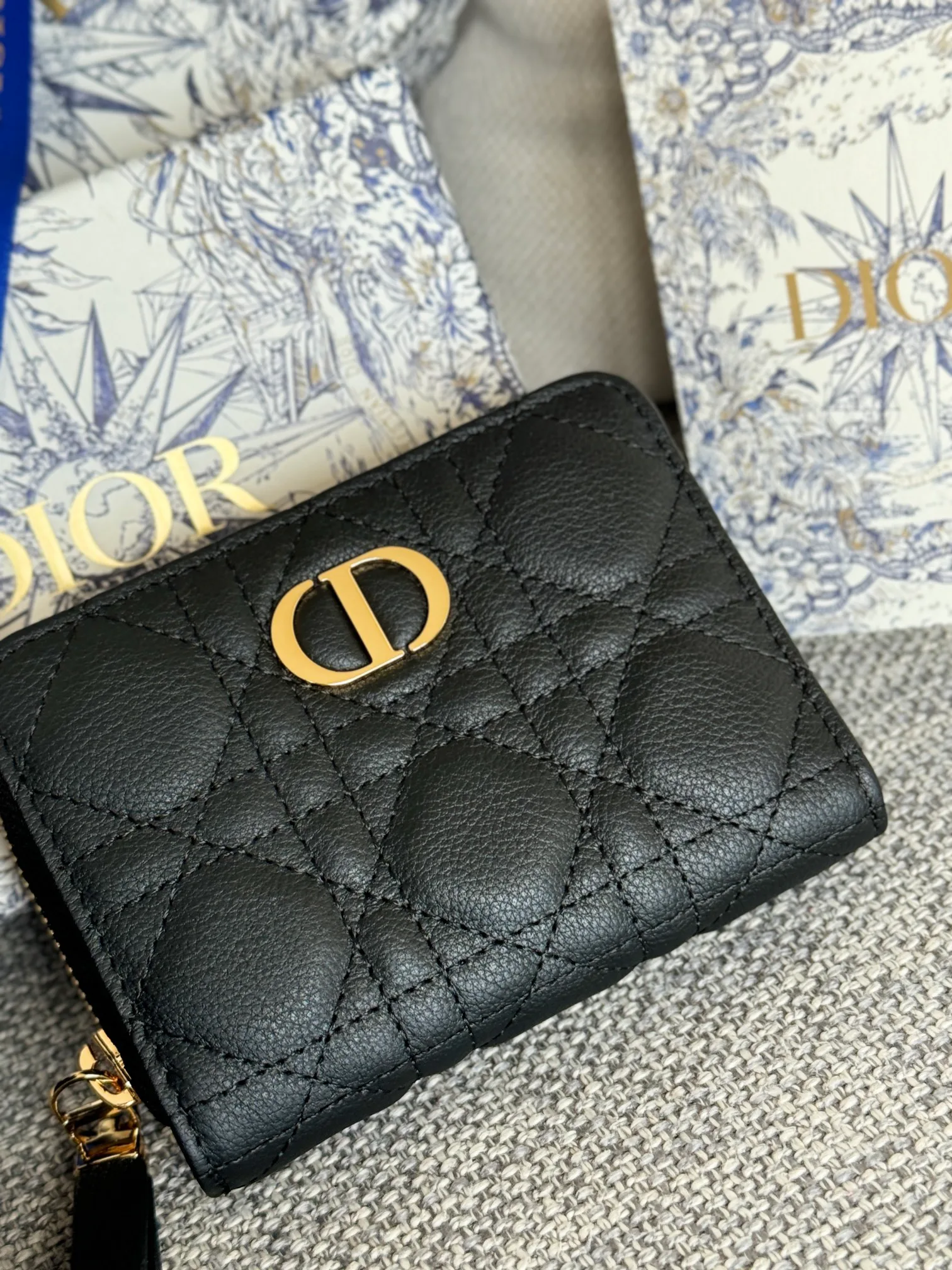 Кошельки Christian Dior 13349610