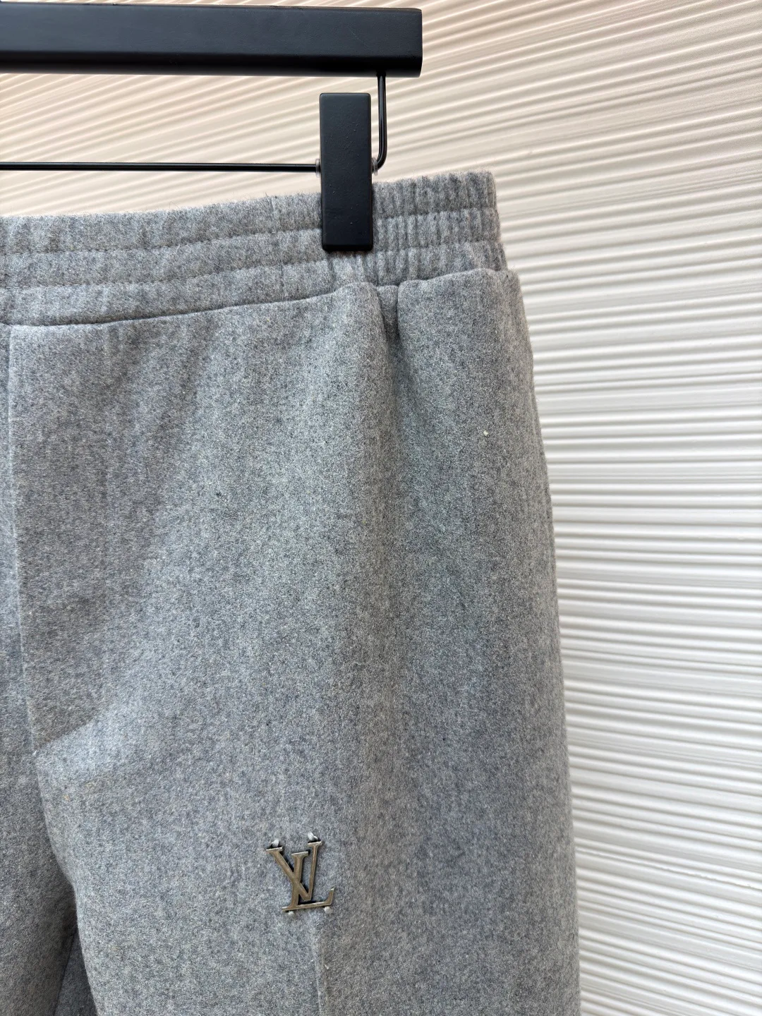 Брюки Мужские Louis Vuitton 6839628