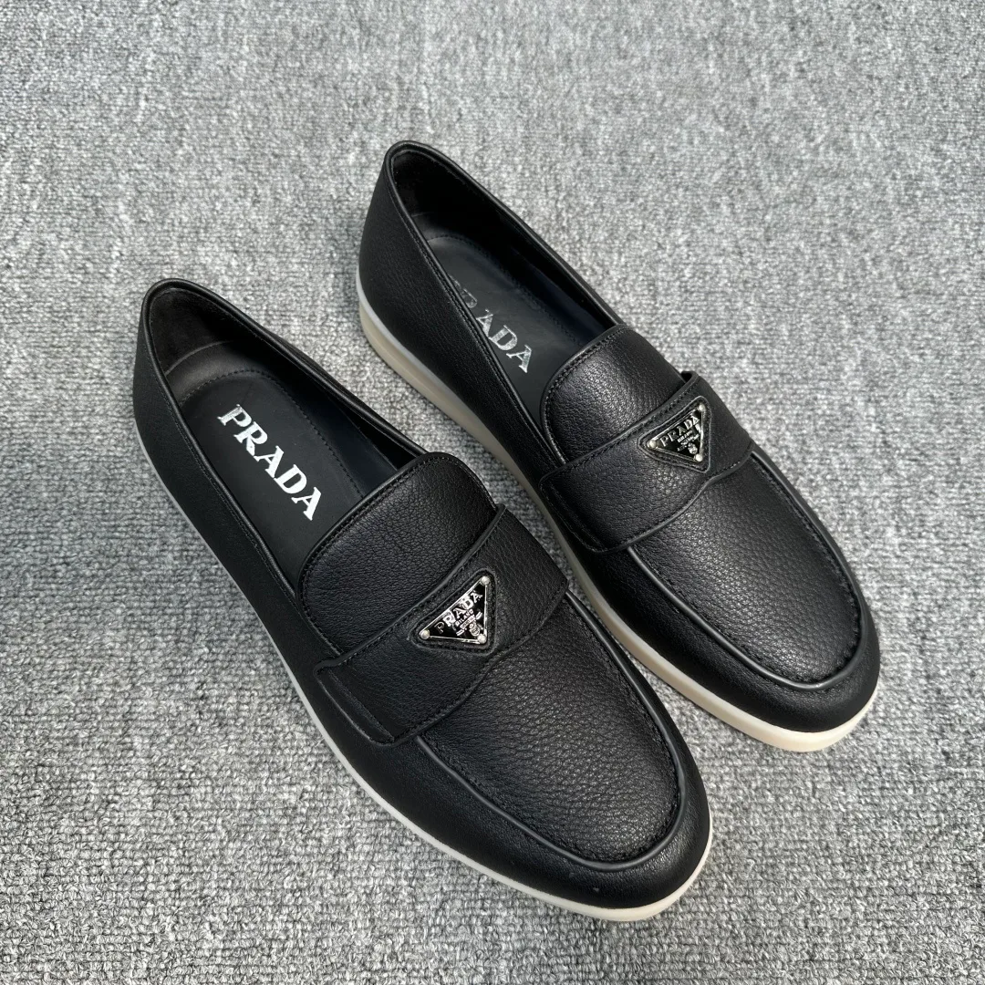 Лоферы И Туфли Мужские Prada 18076296