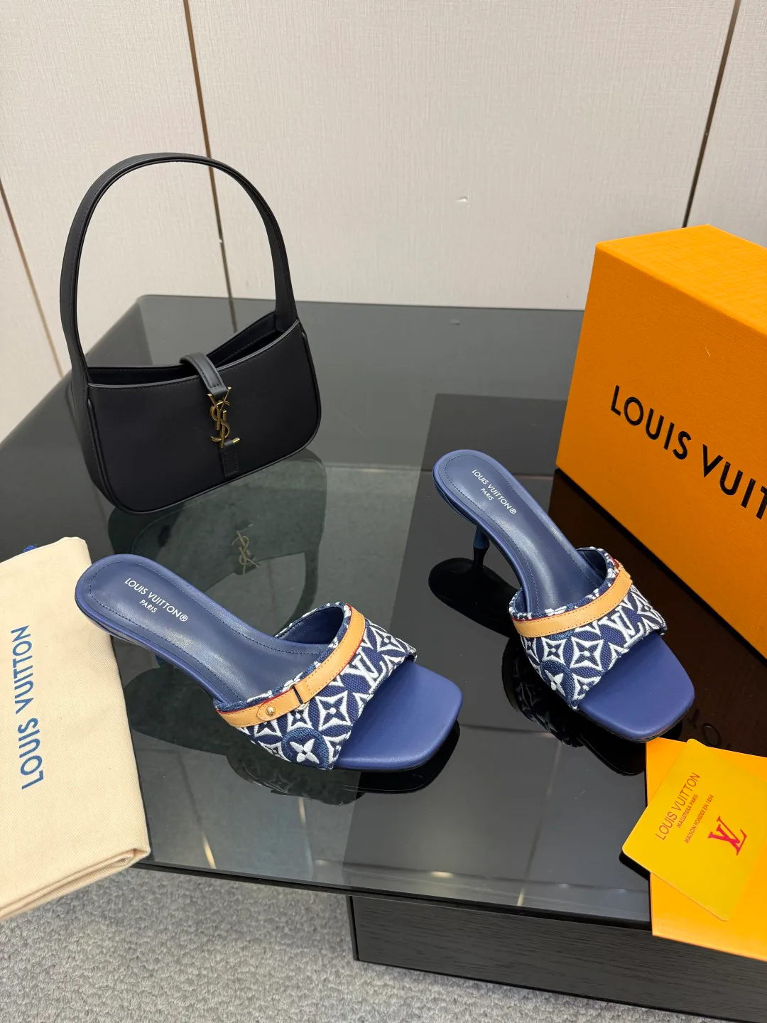 Босоножки Женские Louis Vuitton 1874541