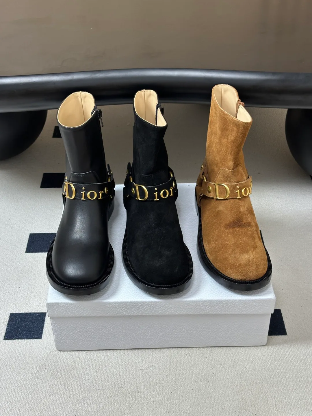 Ботинки Женские Christian Dior 18884297