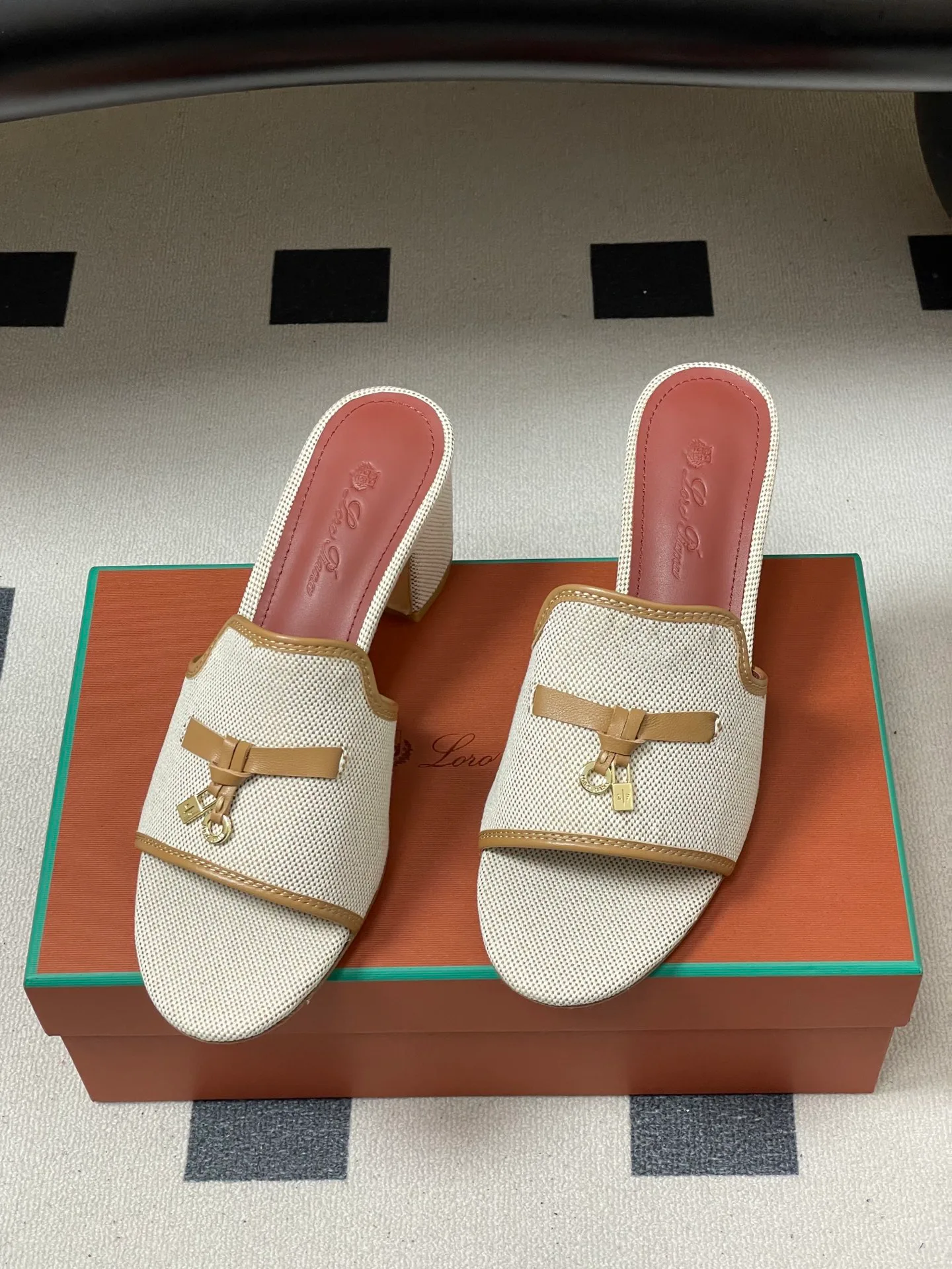 Сандалии Женские Loro Piana 11897576