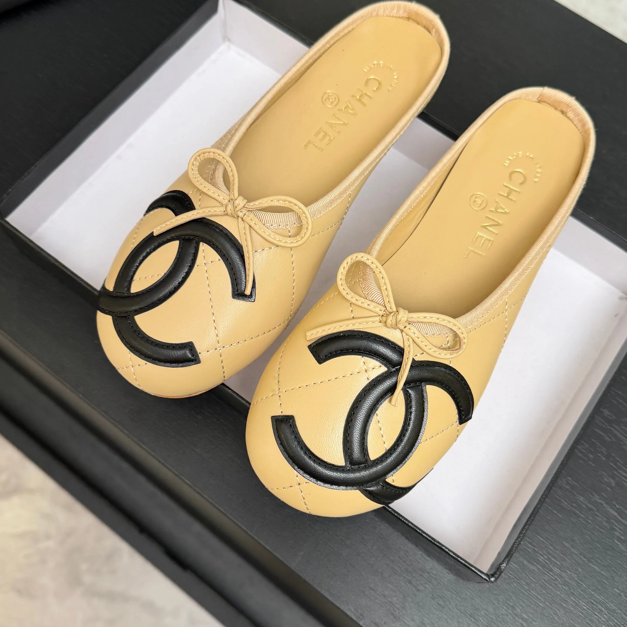 Балетки Женские Chanel 18063109