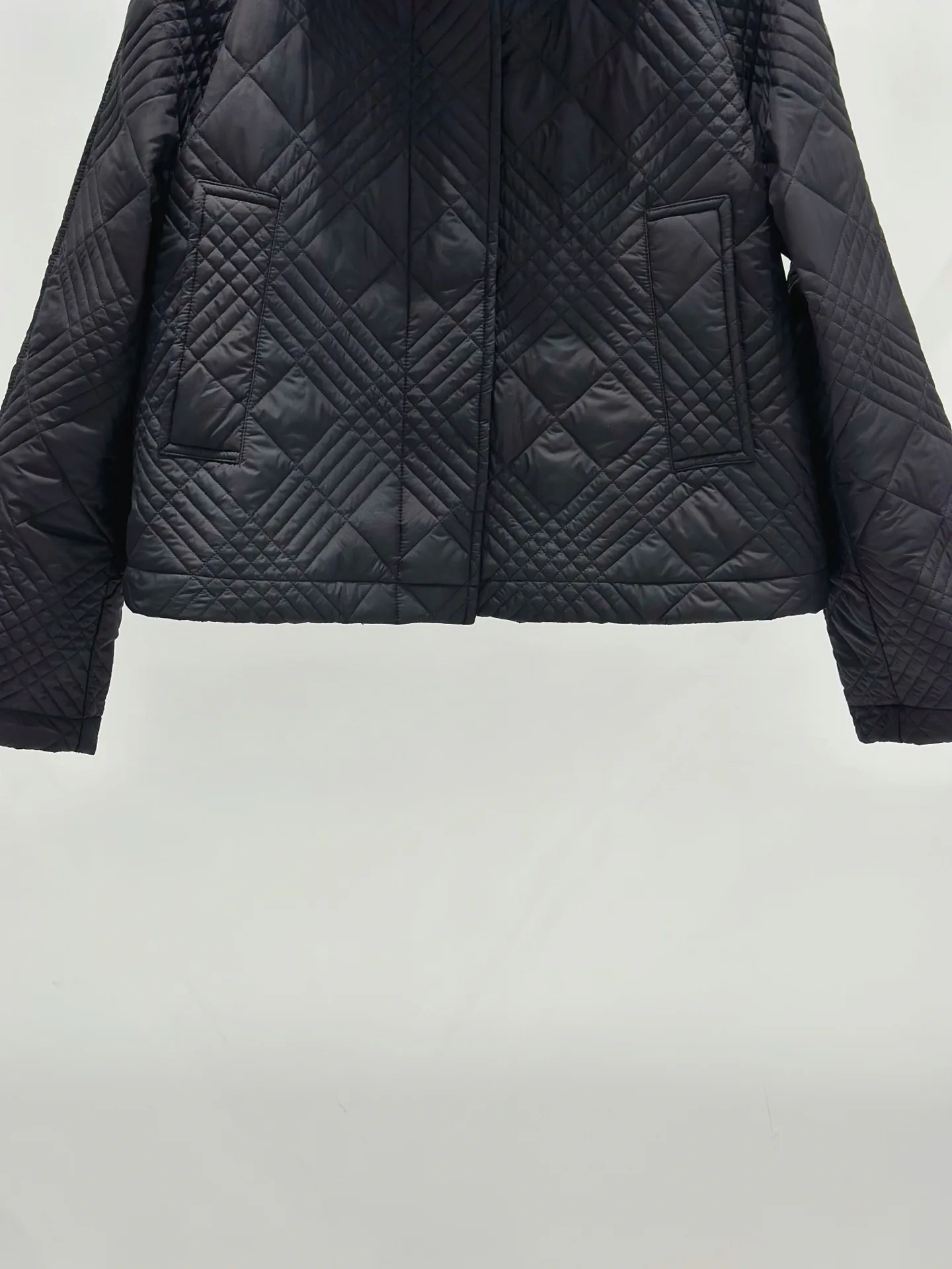 Куртки И Пуховики Женские Burberry 19133211