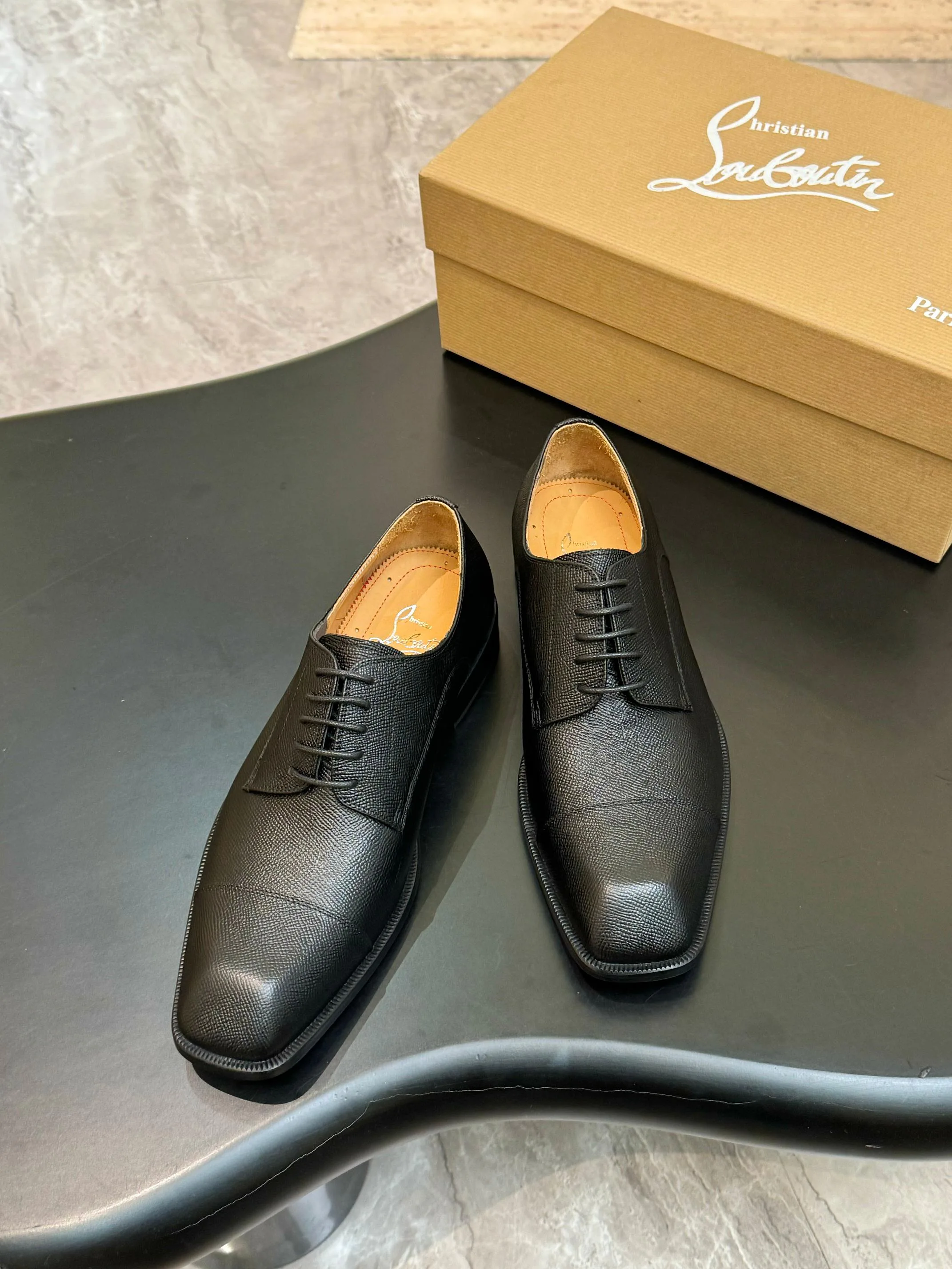 Лоферы И Туфли Мужские Christian Louboutin 18117232