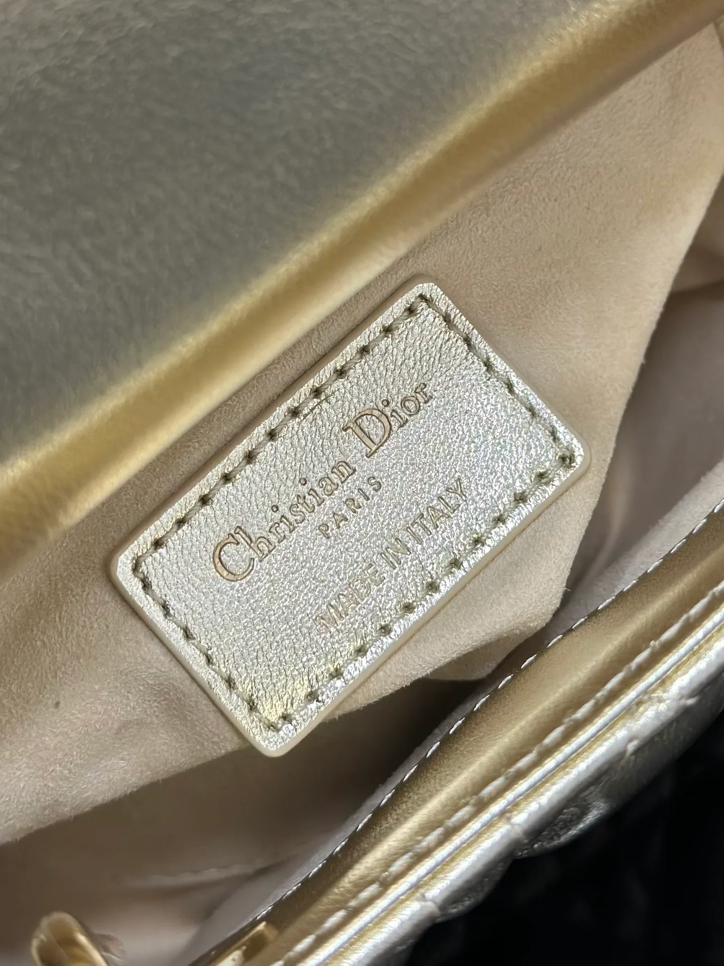 Классические Сумки Женские Christian Dior 11412556