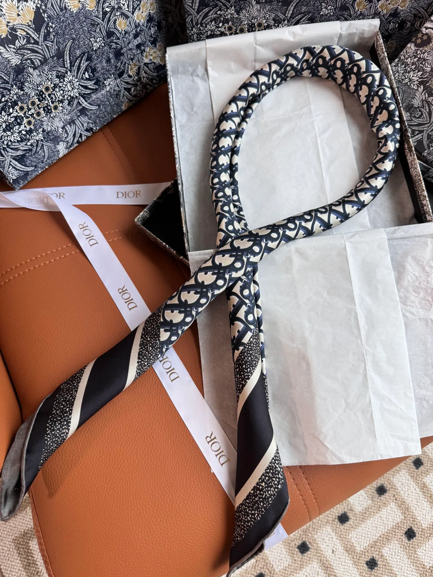 Платки Christian Dior 12737815