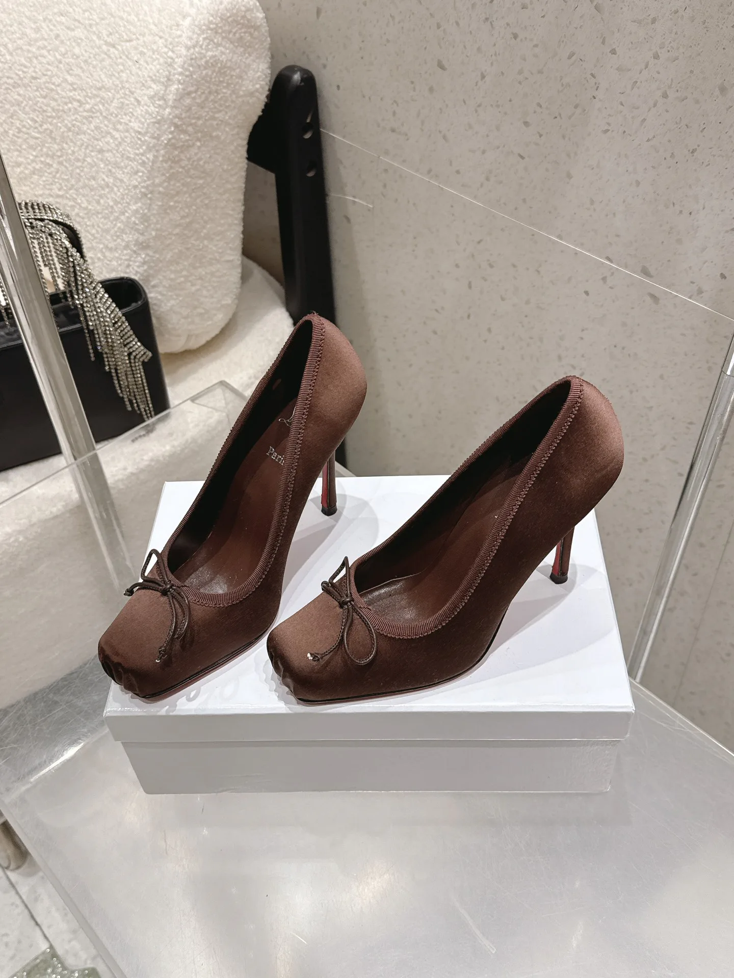 Туфли Женские Christian Louboutin 13078784