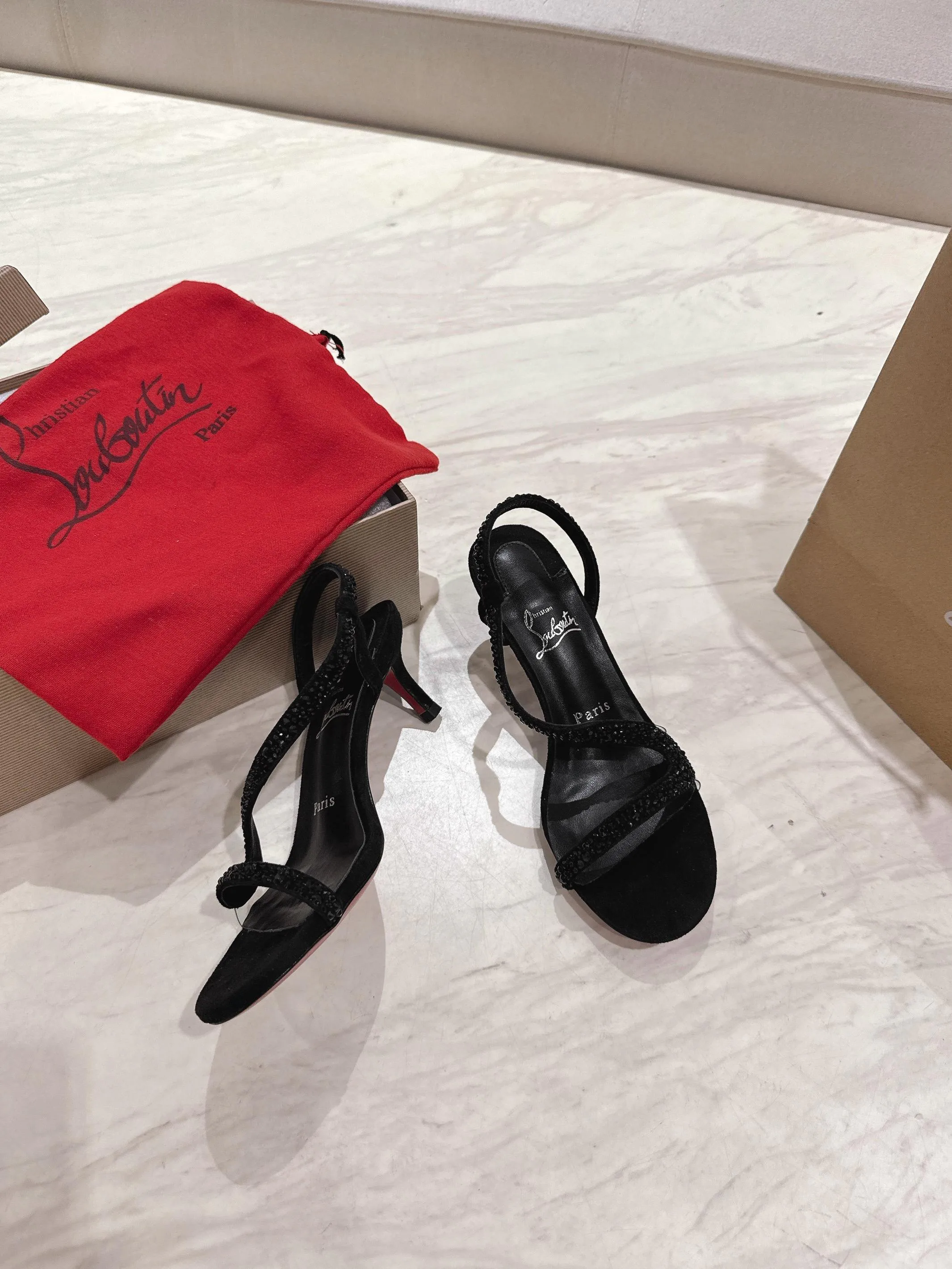 Босоножки Женские Christian Louboutin 1228717