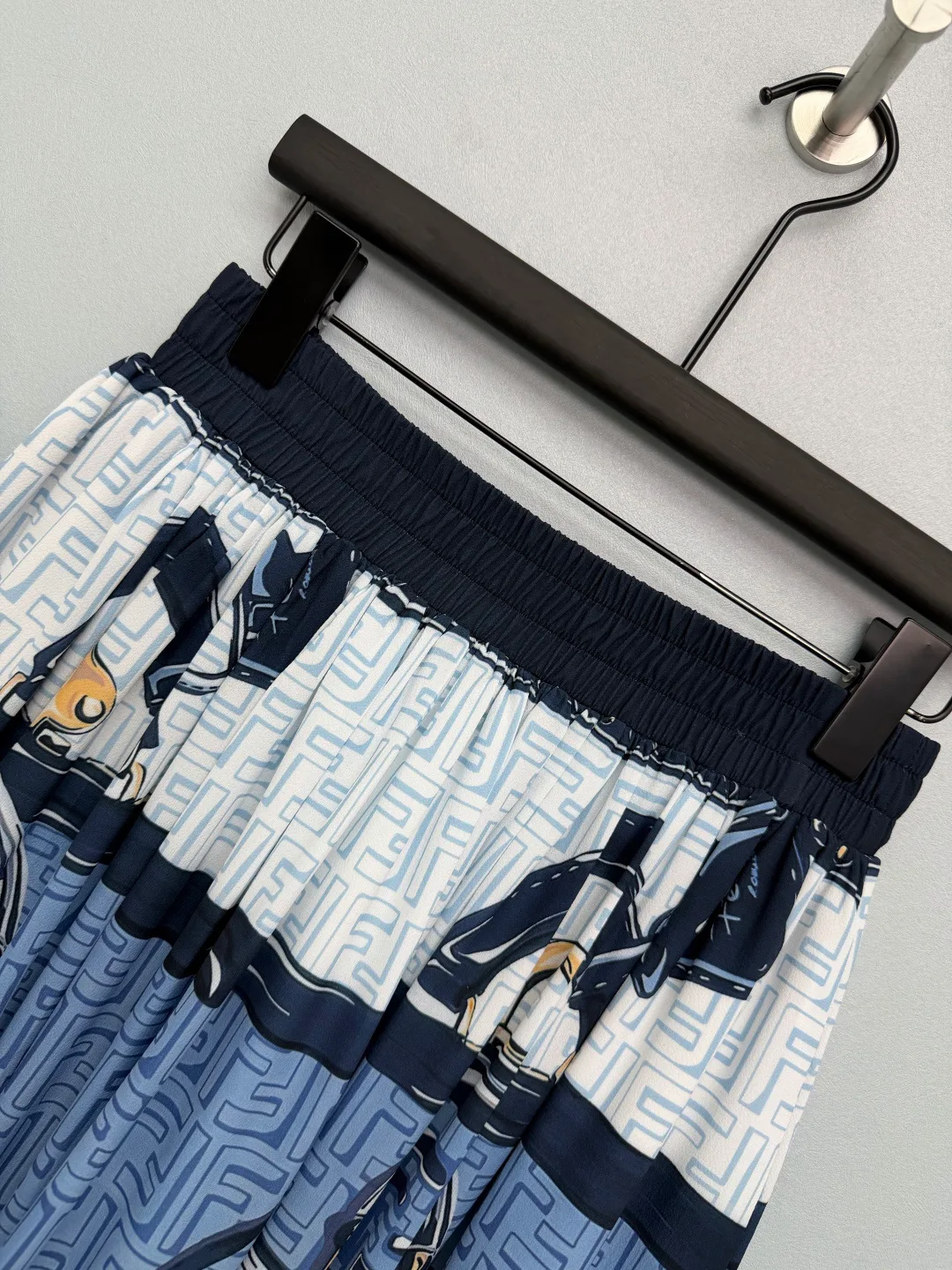 Юбки Женские Fendi 11873477