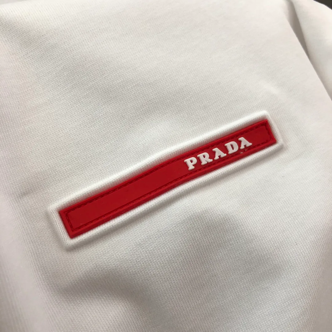 Футболки Женские Prada 11109237
