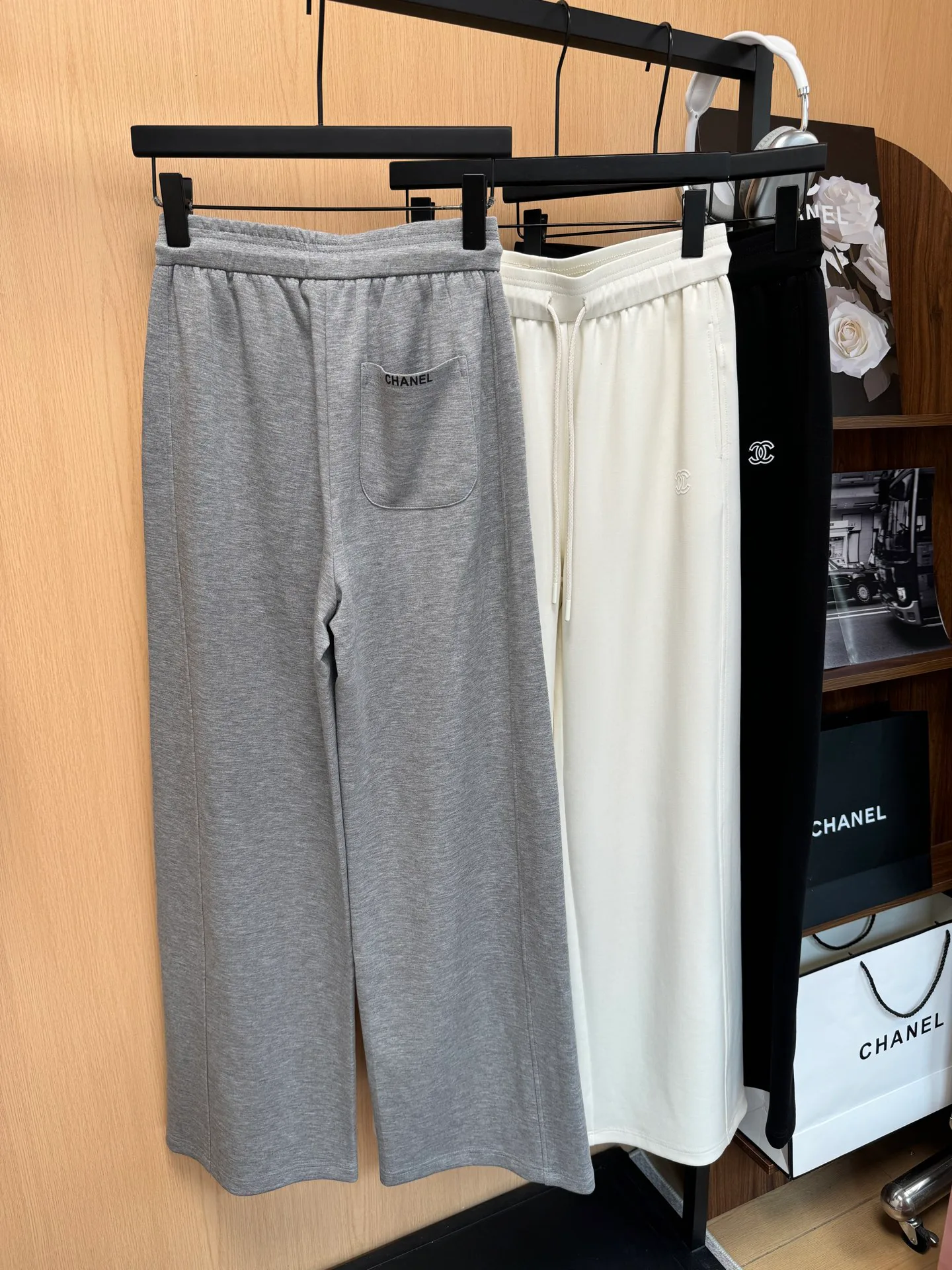 Брюки Женские Chanel 12201865