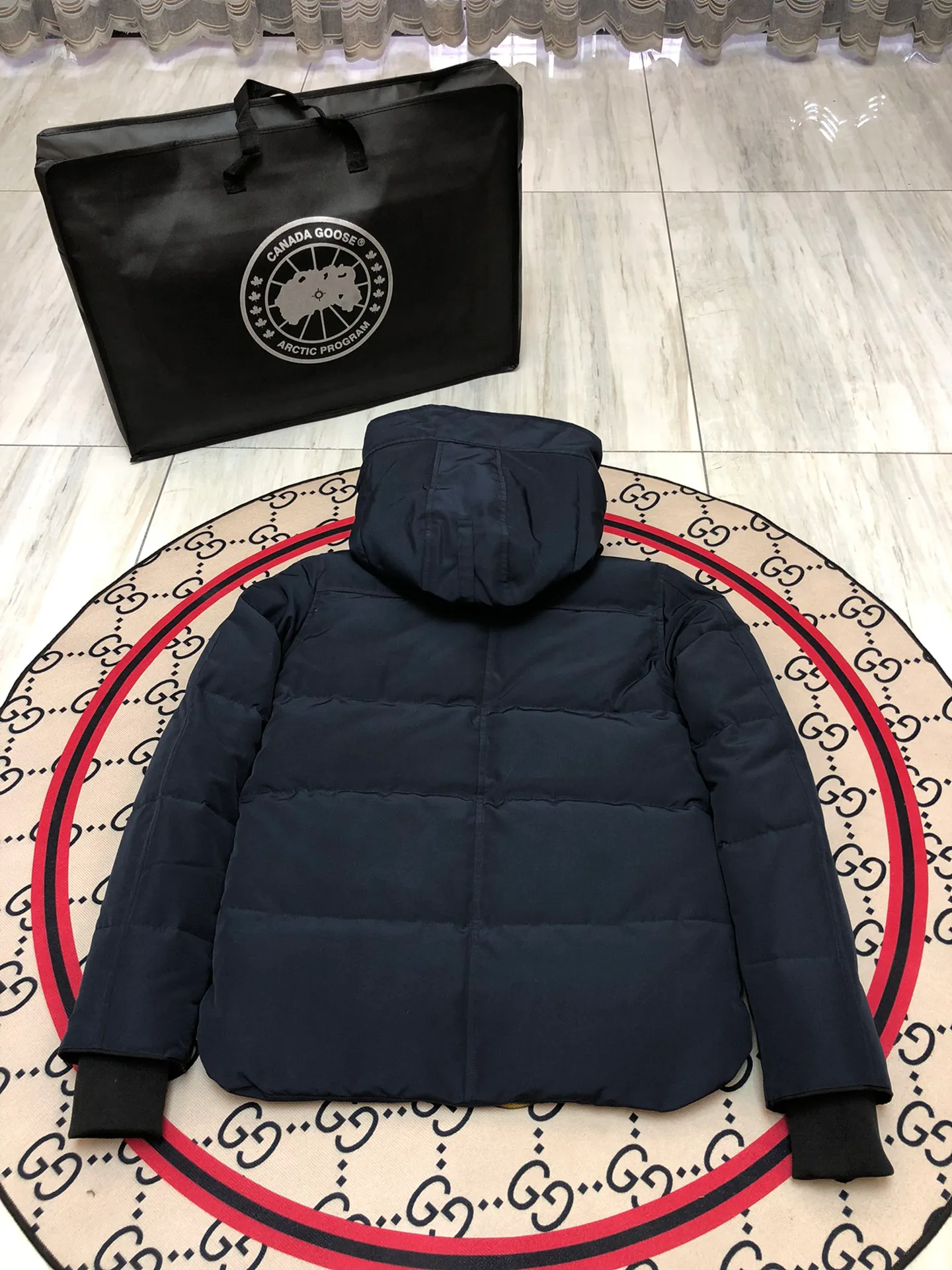Куртки И Пуховики Женские Canada Goose 3153876