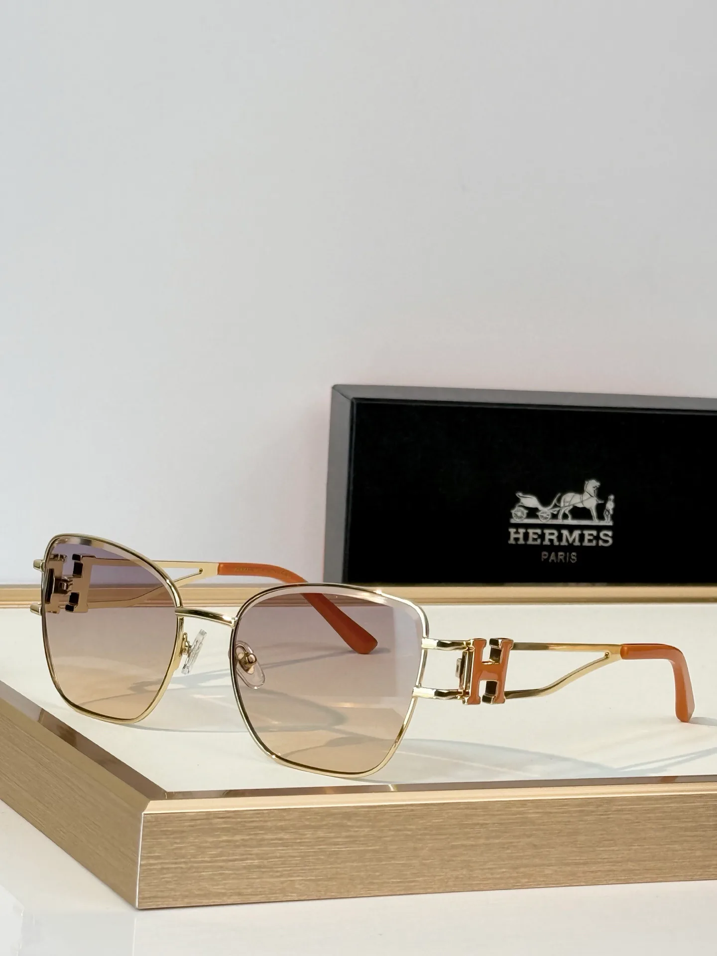 Очки Hermes 18117903