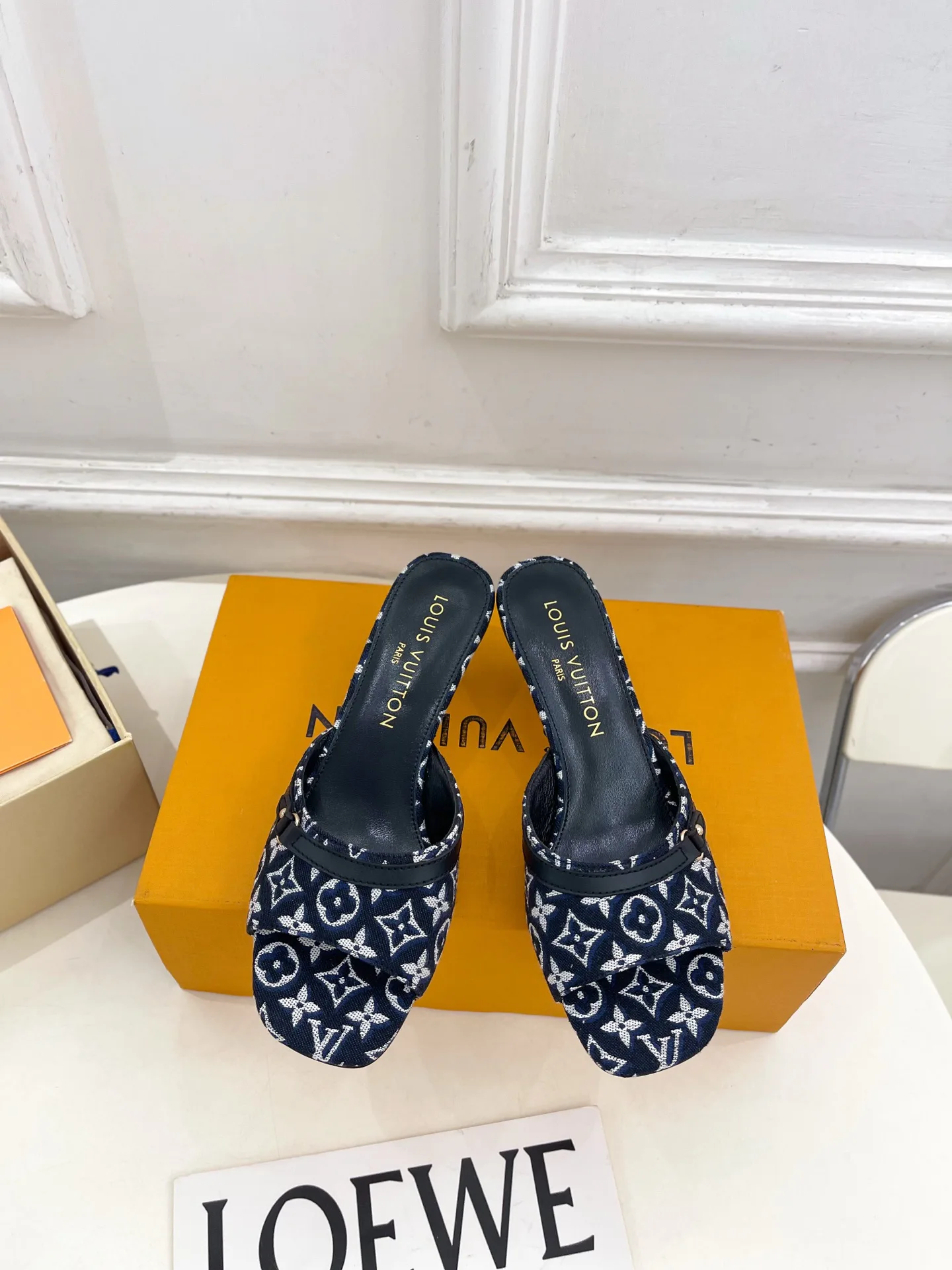 Мюли И Сабо Женские Louis Vuitton 17506941