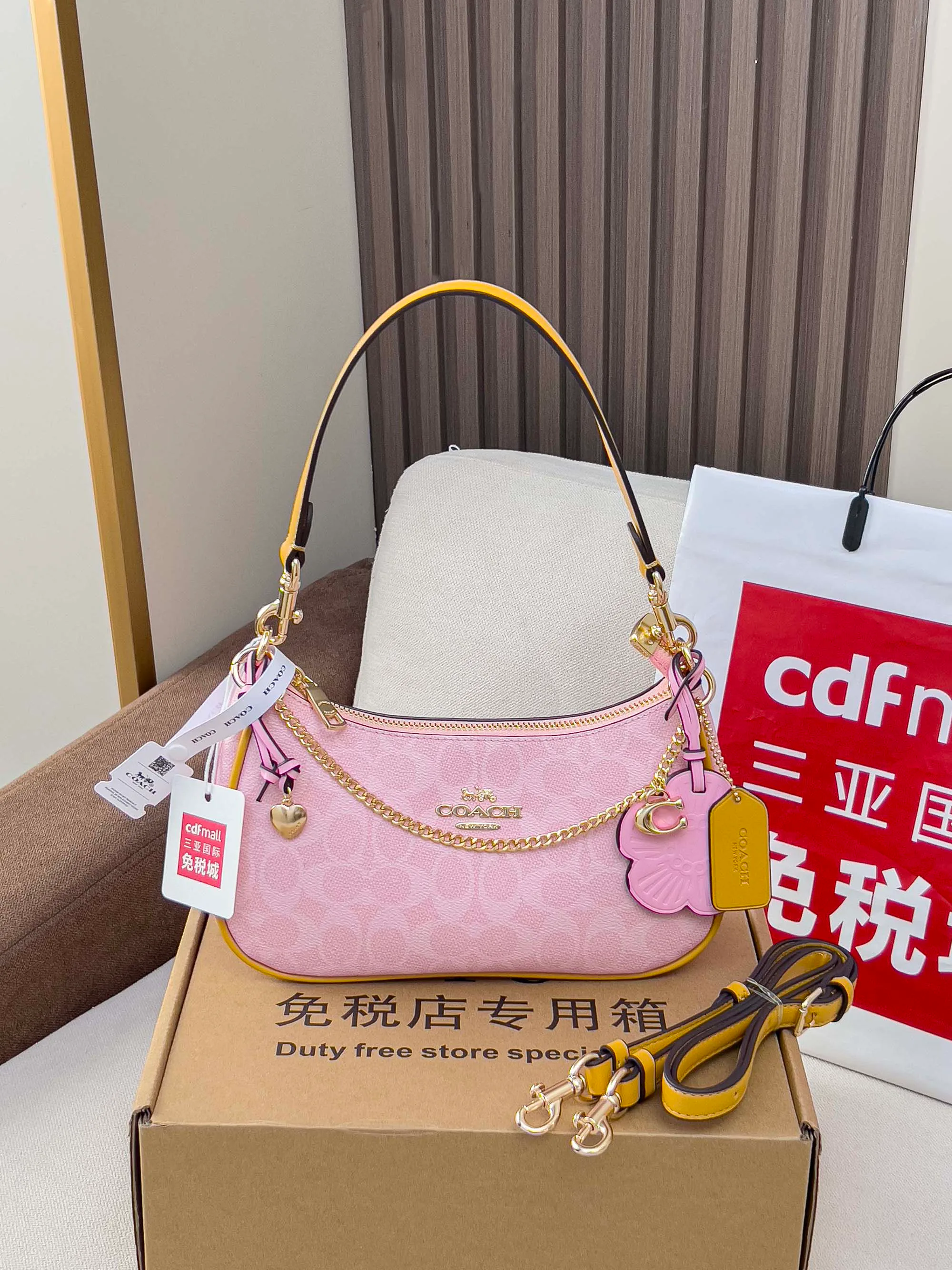 Классические Сумки Женские Coach 12054059
