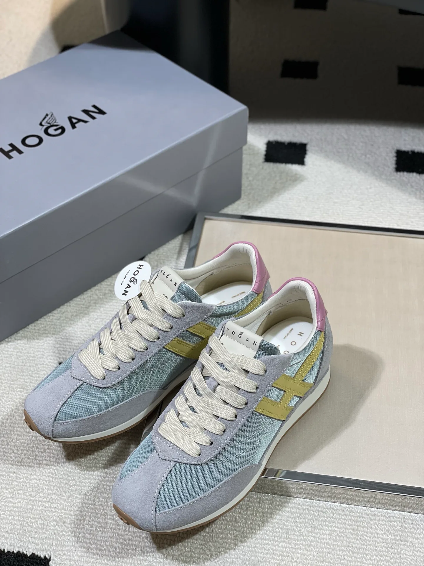 Кроссовки Женские Hogan 11758684