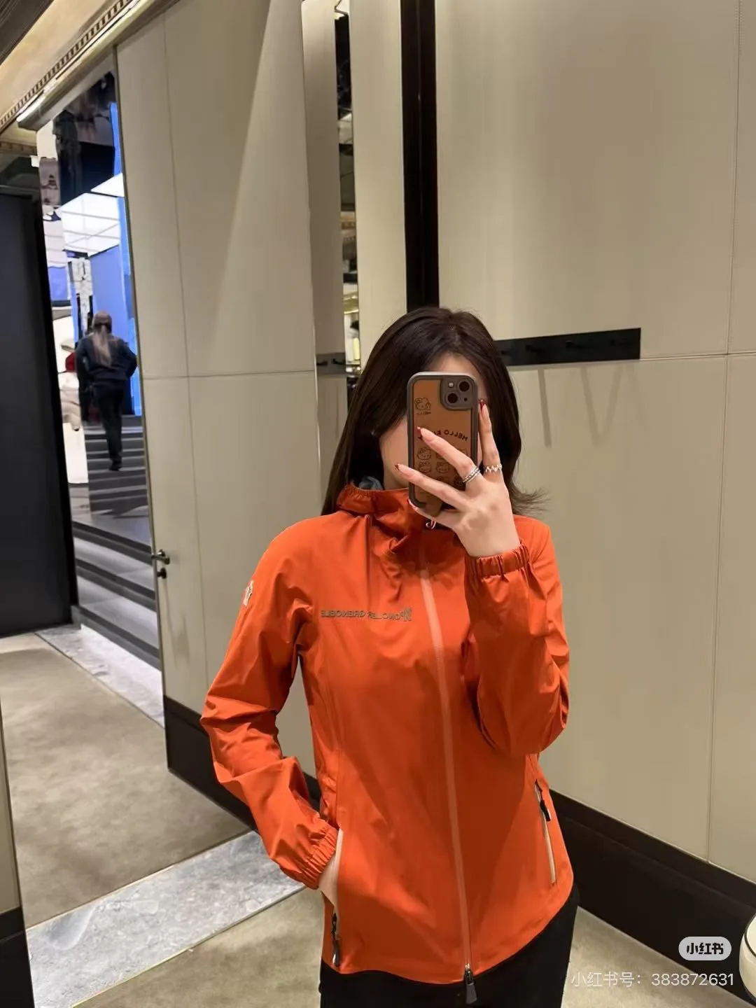 Куртки И Пуховики Женские Moncler 18501653