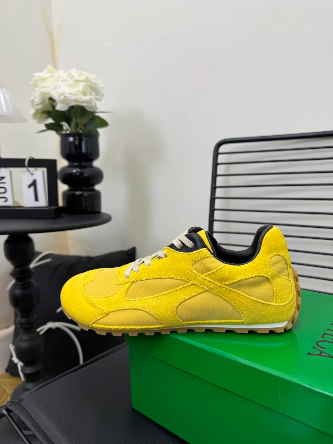 Кроссовки Женские Bottega Veneta 18367003