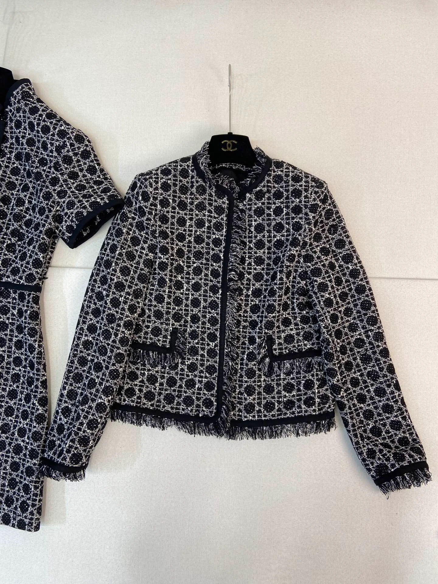 Жакеты Женские Chanel 13539614
