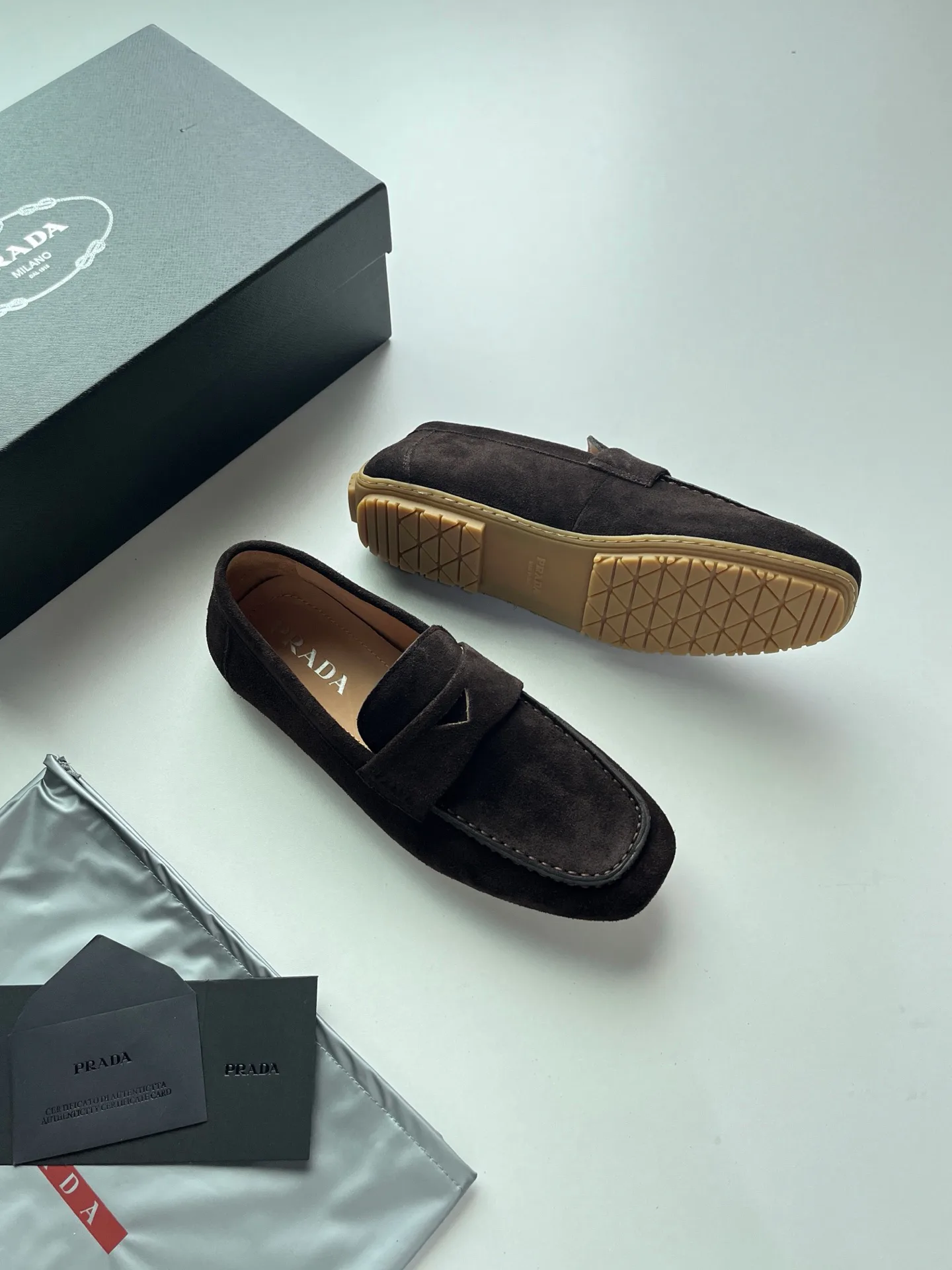 Лоферы И Туфли Мужские Prada 18744037